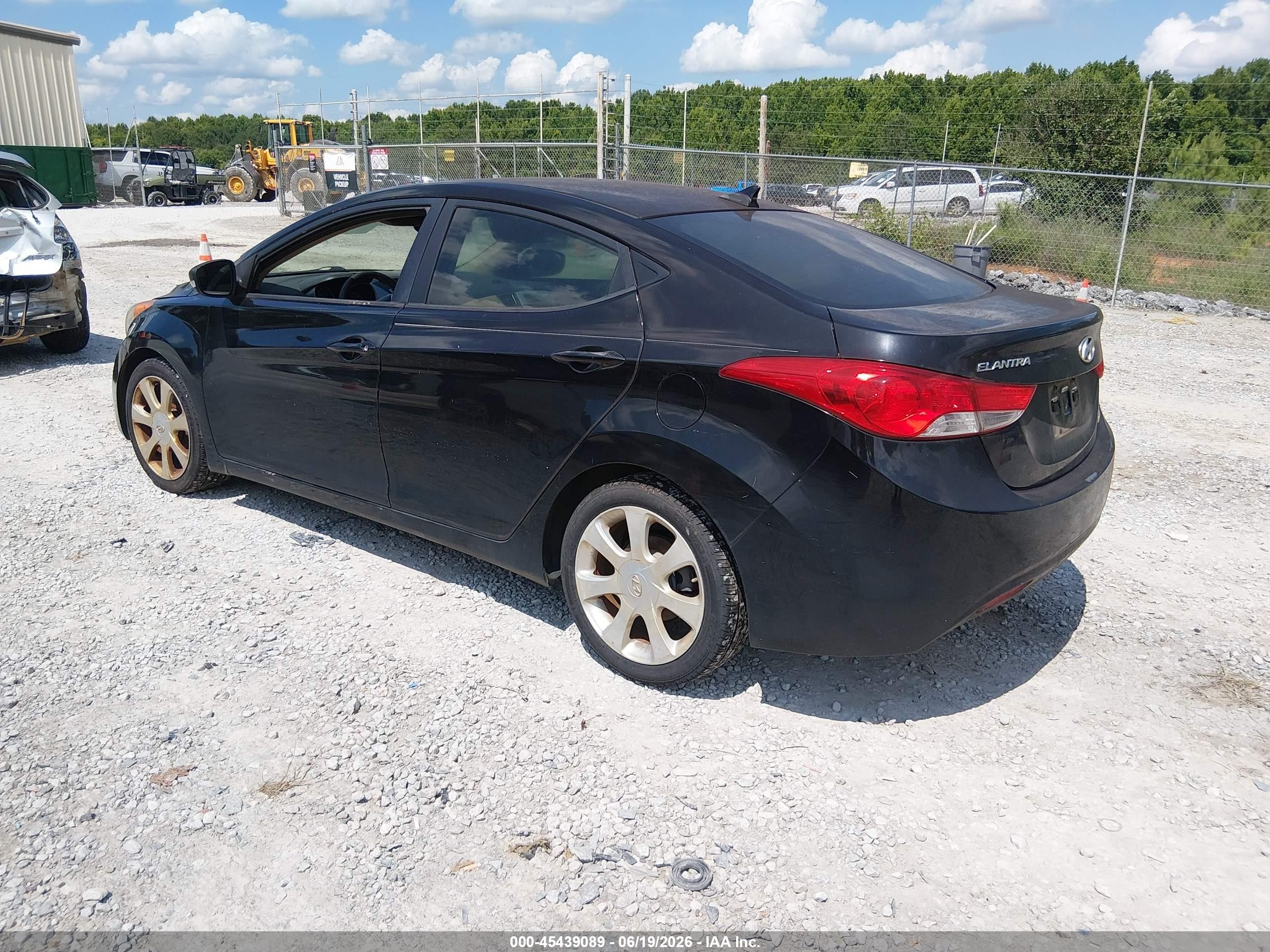 2013 Hyundai Elantra Limited Black vin: KMHDH4AE6DU508897