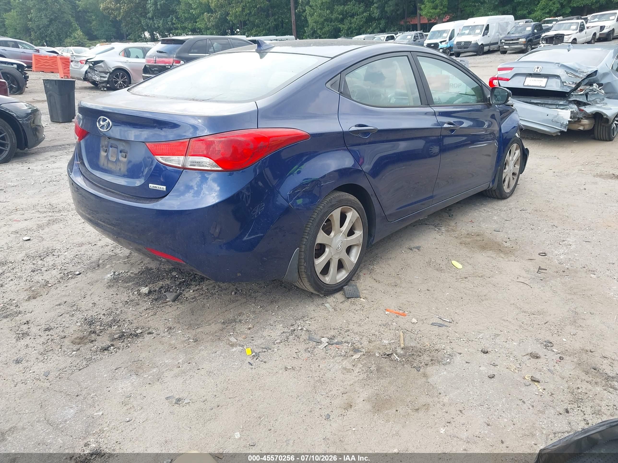 2013 Hyundai Elantra Limited Blue vin: KMHDH4AE6DU516871
