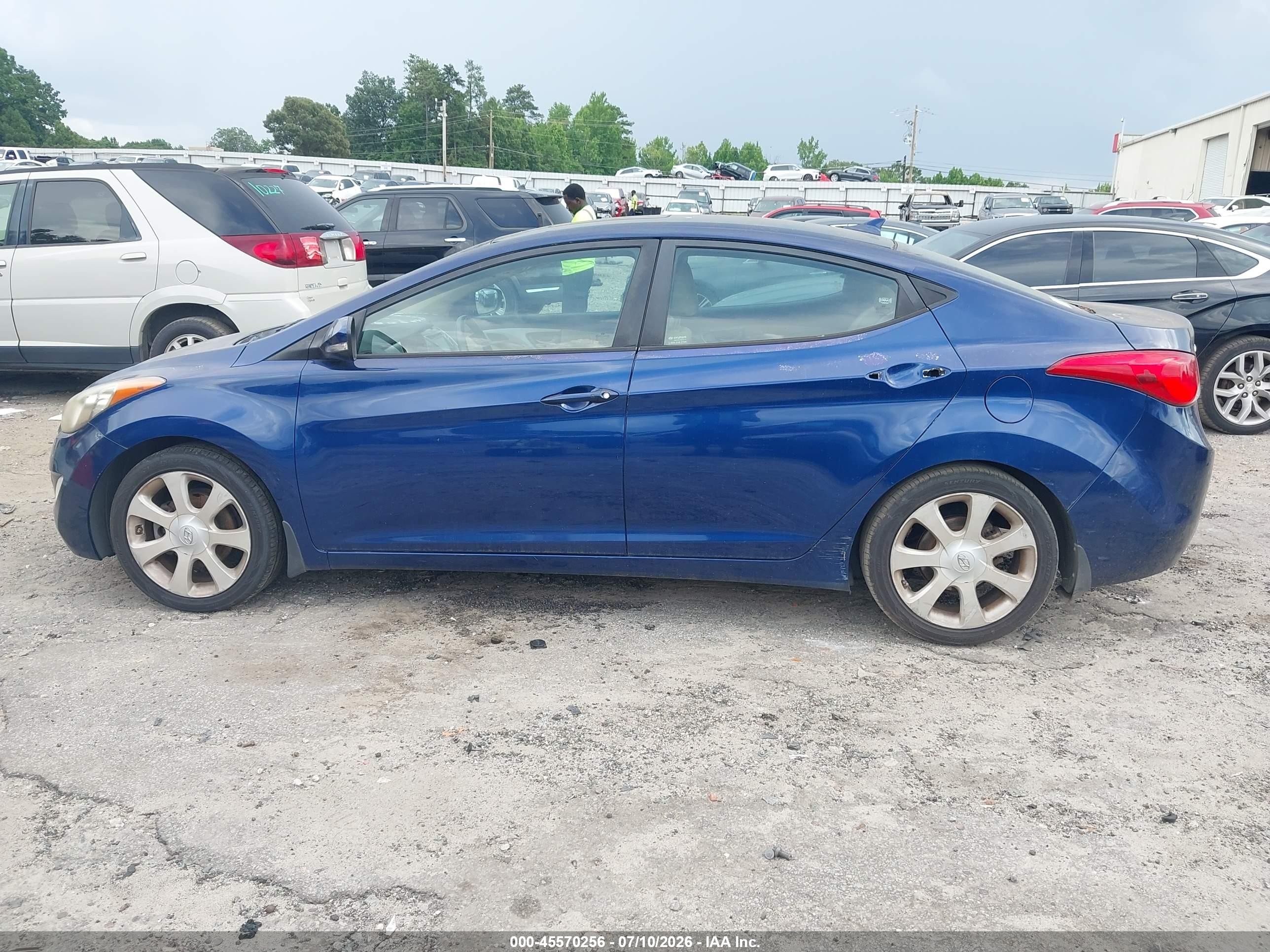 2013 Hyundai Elantra Limited Blue vin: KMHDH4AE6DU516871