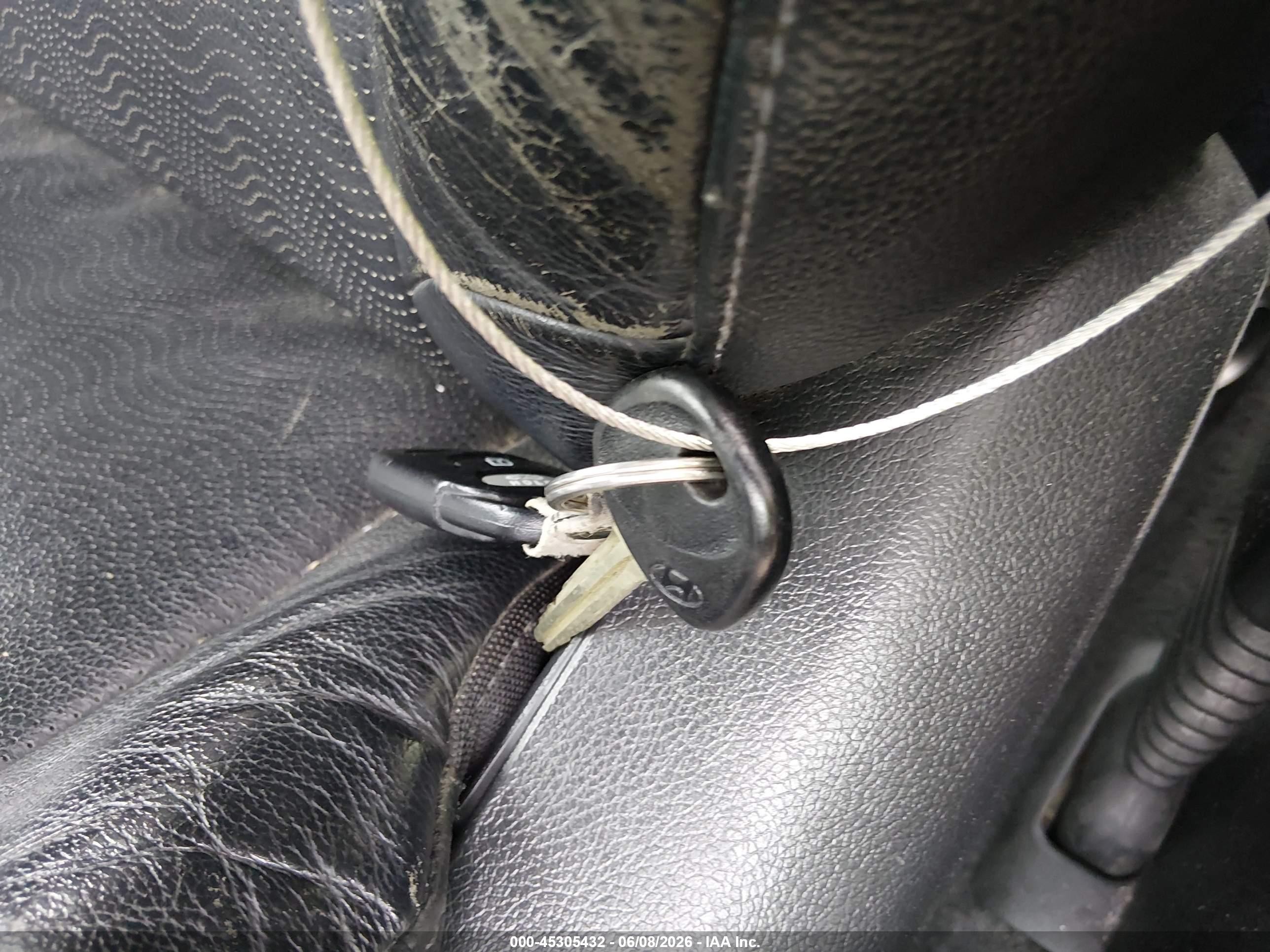 2013 Hyundai Elantra Limited Gray vin: KMHDH4AE6DU521505