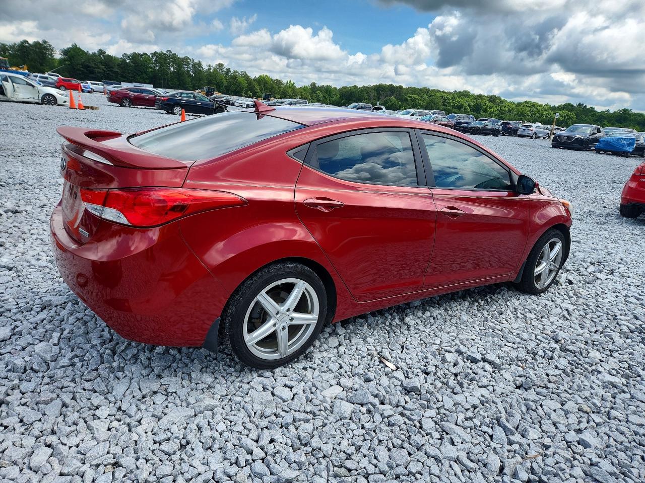 2013 Hyundai Elantra Limited Burgundy vin: KMHDH4AE6DU526834