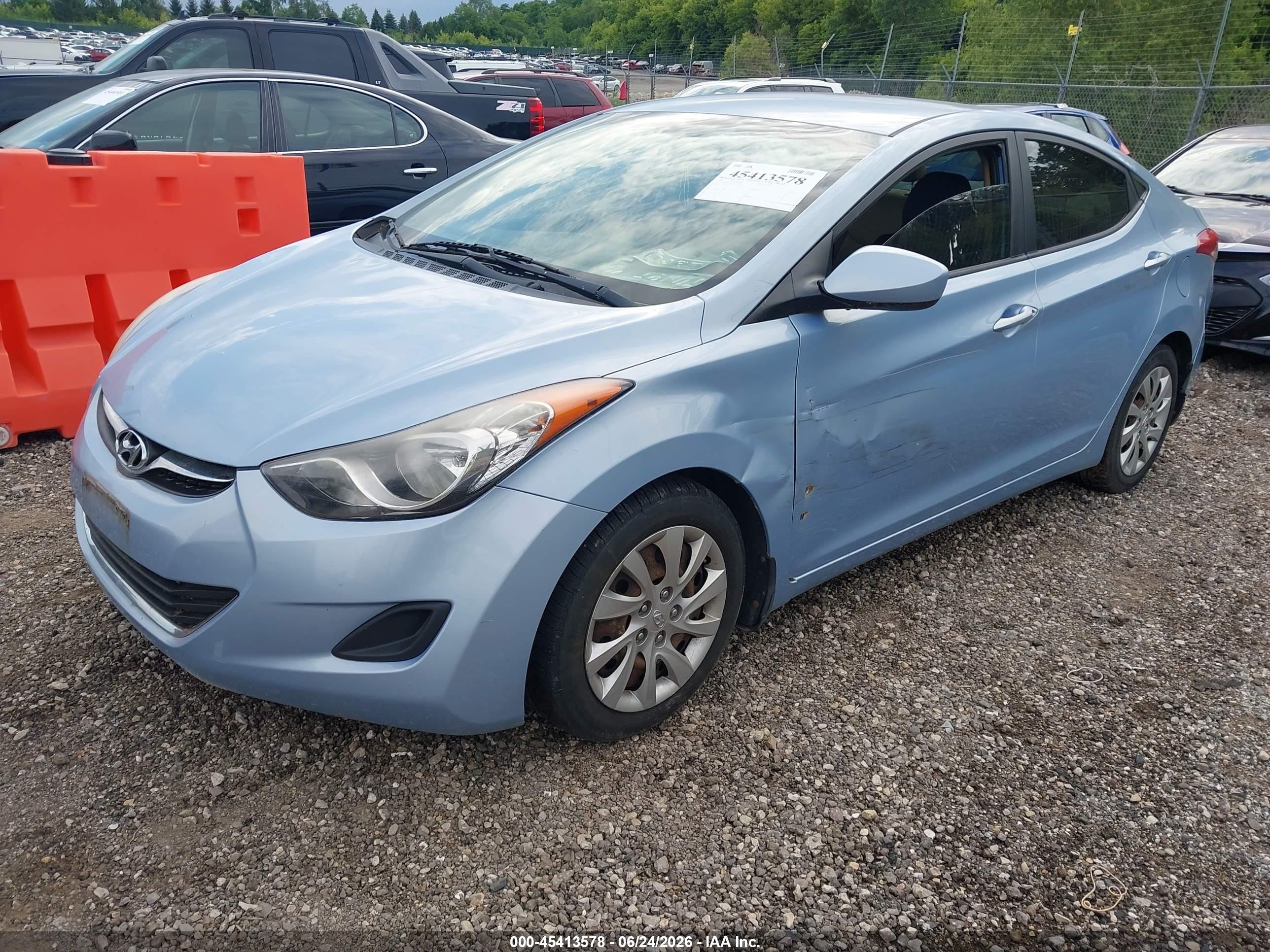 2013 Hyundai Elantra Gls Blue vin: KMHDH4AE6DU539700