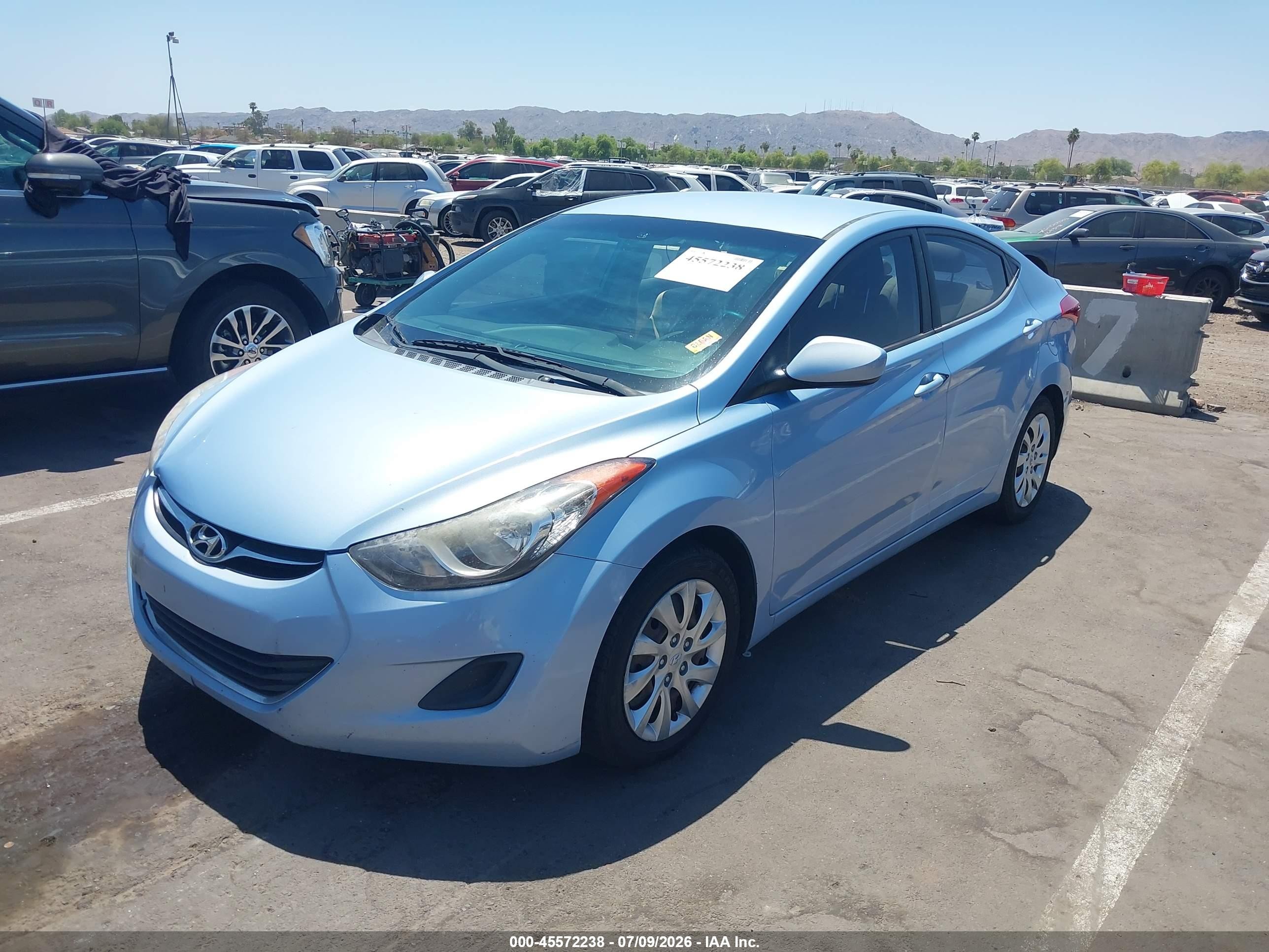 2013 Hyundai Elantra Gls Light Blue vin: KMHDH4AE6DU540796