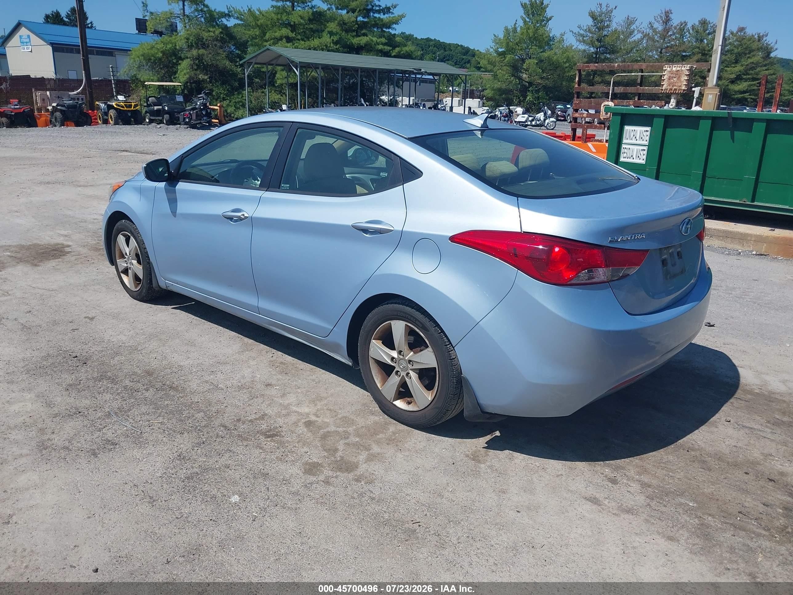 2013 Hyundai Elantra Gls Light Blue vin: KMHDH4AE6DU548185