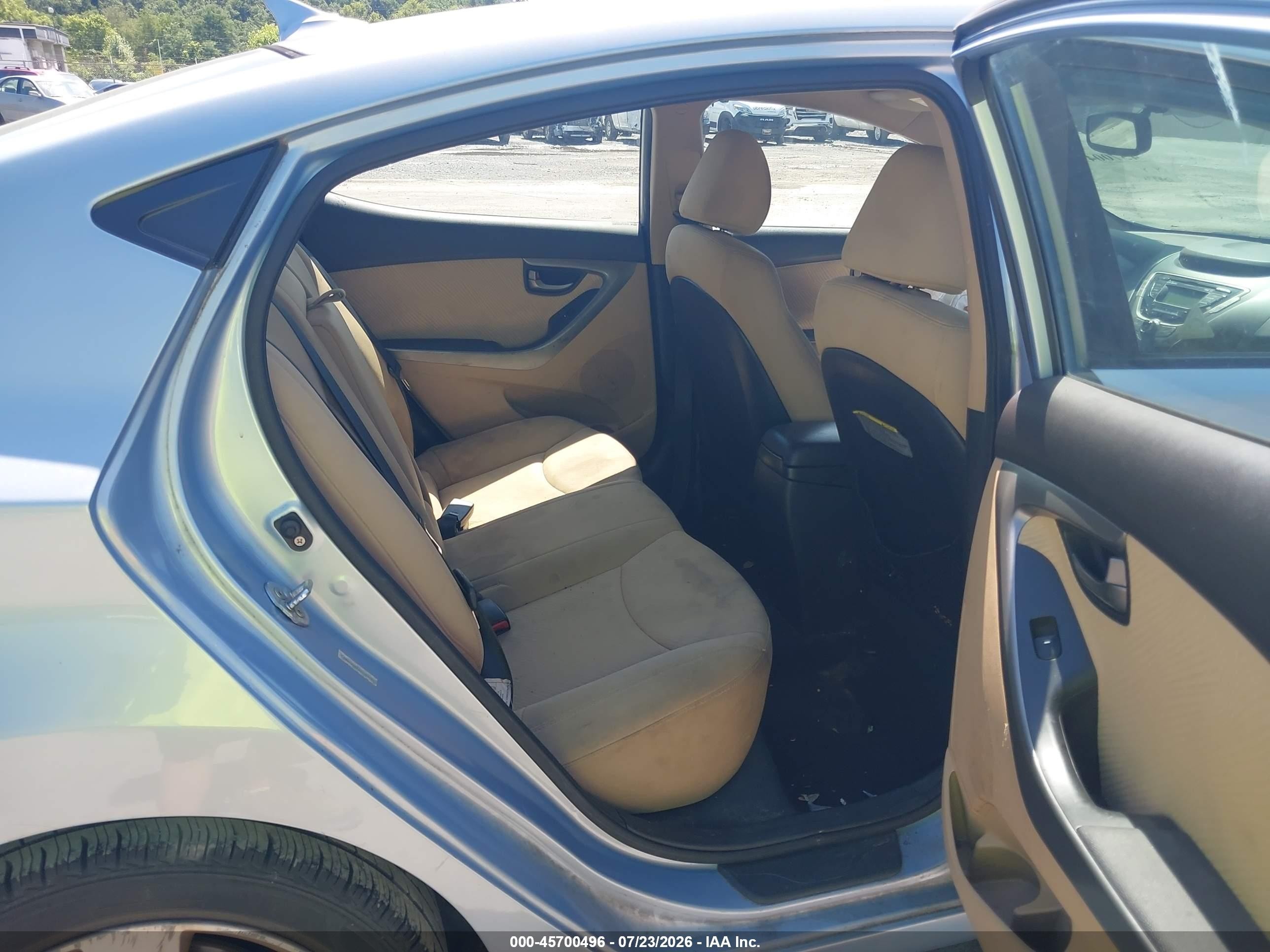 2013 Hyundai Elantra Gls Light Blue vin: KMHDH4AE6DU548185