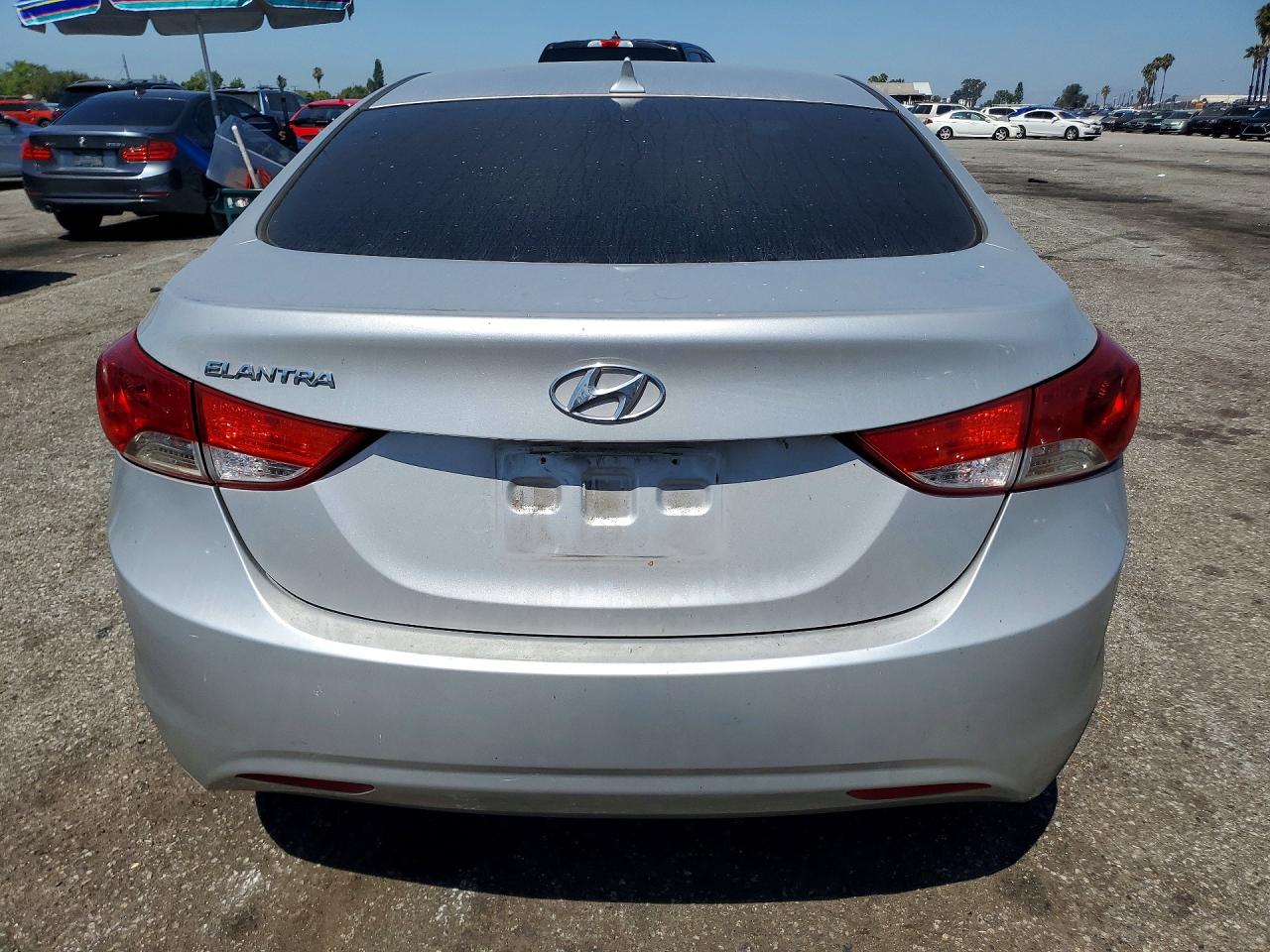 2013 Hyundai Elantra Gls Silver vin: KMHDH4AE6DU565231