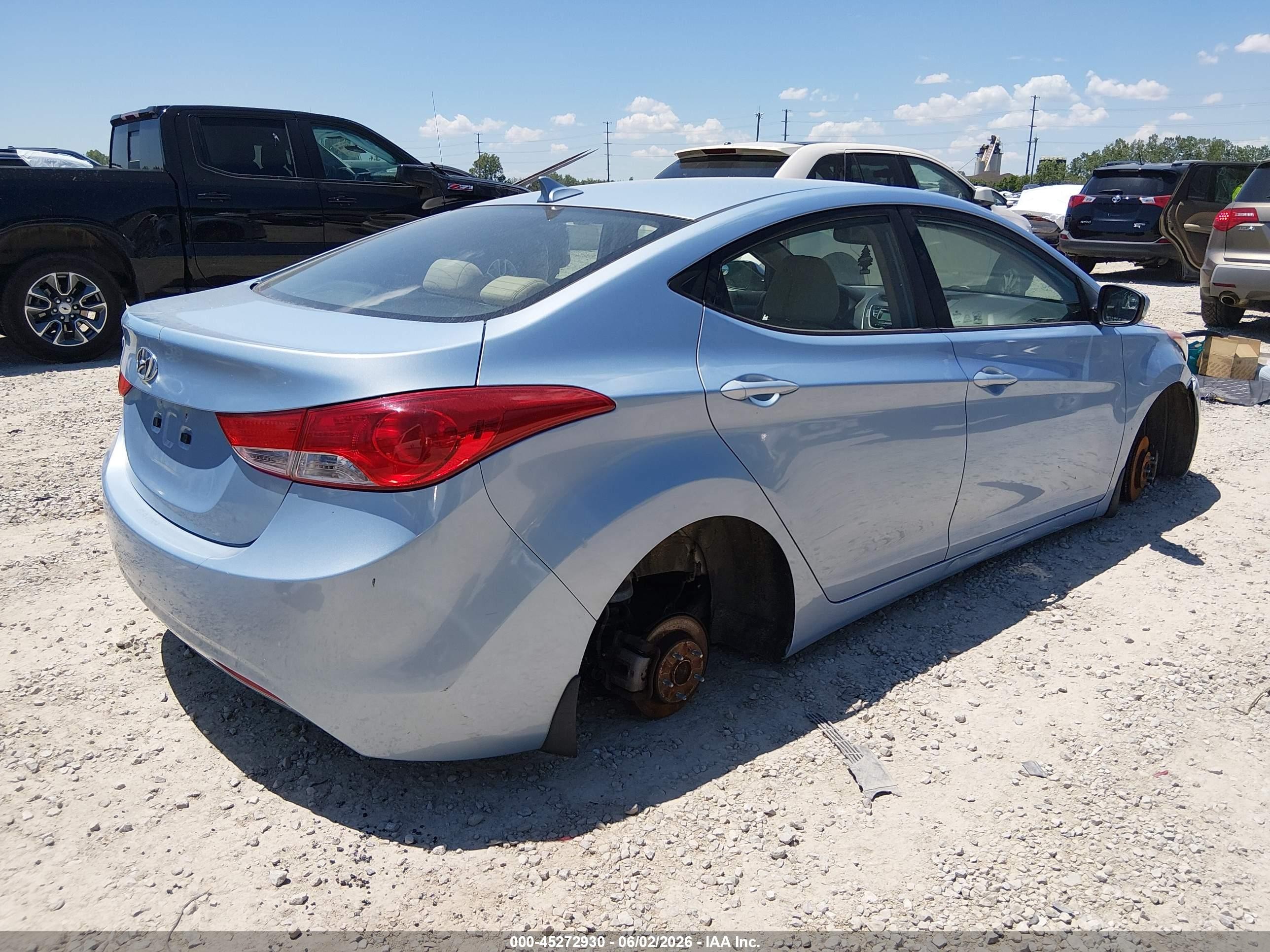 2013 Hyundai Elantra Gls Light Blue vin: KMHDH4AE6DU610636