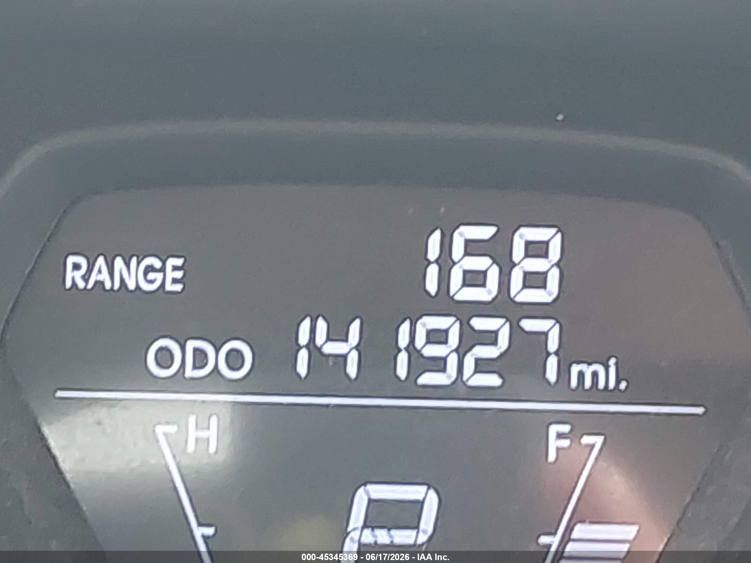 2013 Hyundai Elantra Limited Silver vin: KMHDH4AE6DU620227