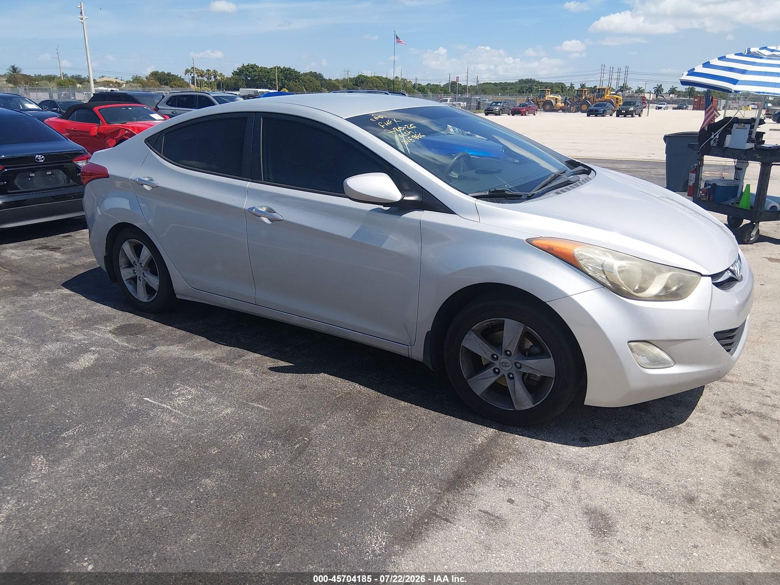 2013 Hyundai Elantra Gls Gray vin: KMHDH4AE6DU664065
