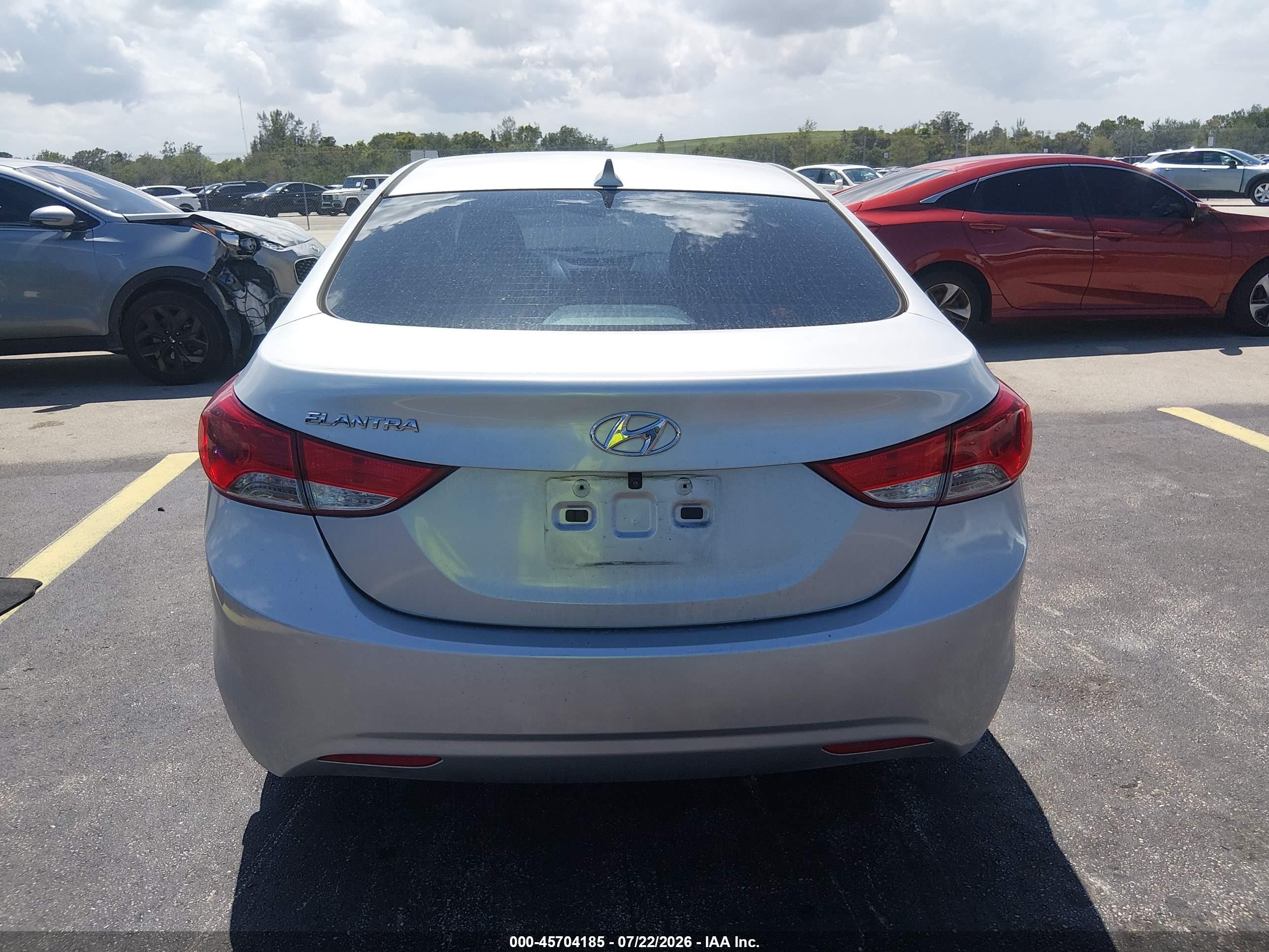 2013 Hyundai Elantra Gls Gray vin: KMHDH4AE6DU664065
