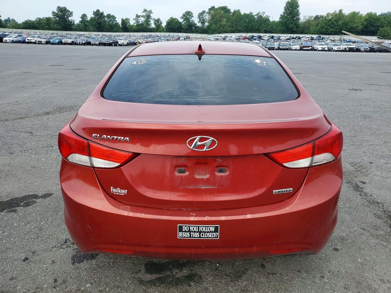 2013 Hyundai Elantra Limited Maroon vin: KMHDH4AE6DU696594