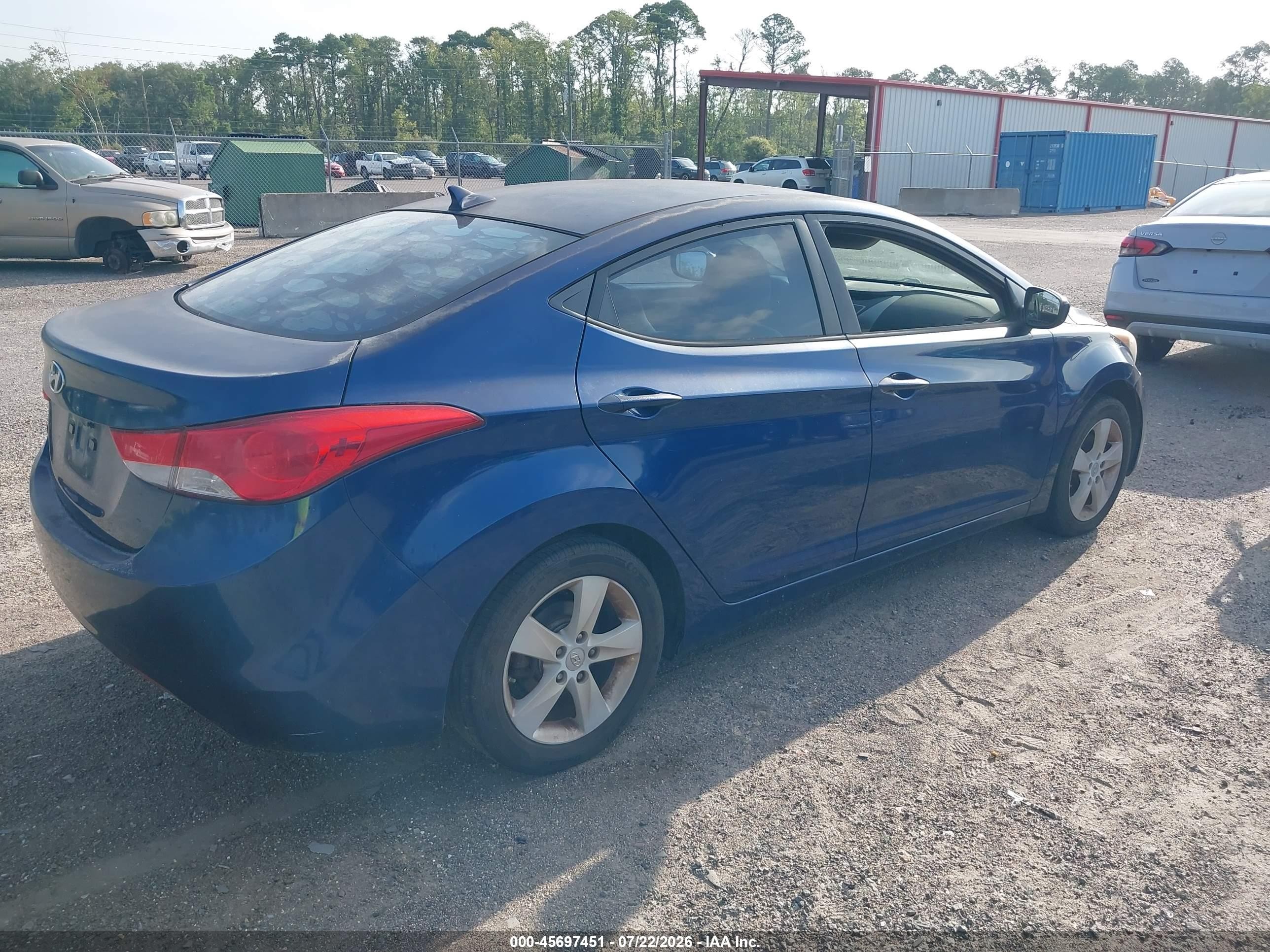 2013 Hyundai Elantra Gls Blue vin: KMHDH4AE6DU748659