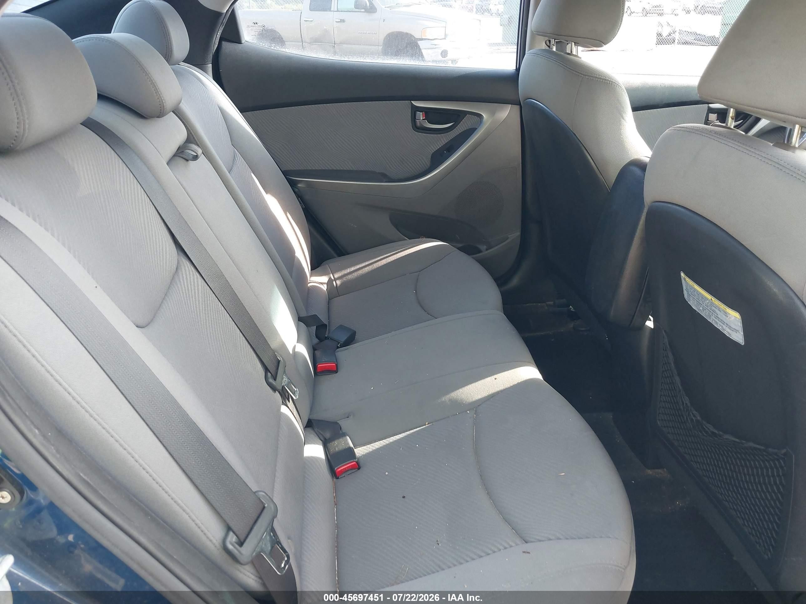 2013 Hyundai Elantra Gls Blue vin: KMHDH4AE6DU748659
