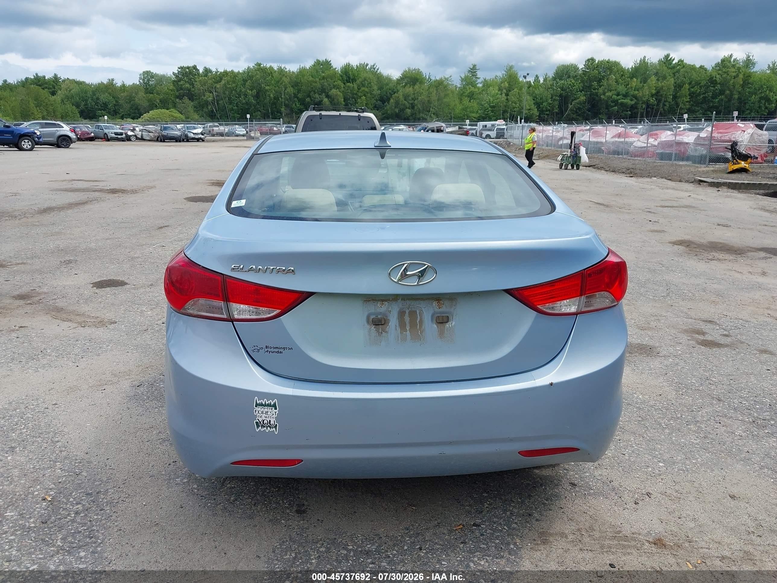2013 Hyundai Elantra Gls Light Blue vin: KMHDH4AE6DU774520