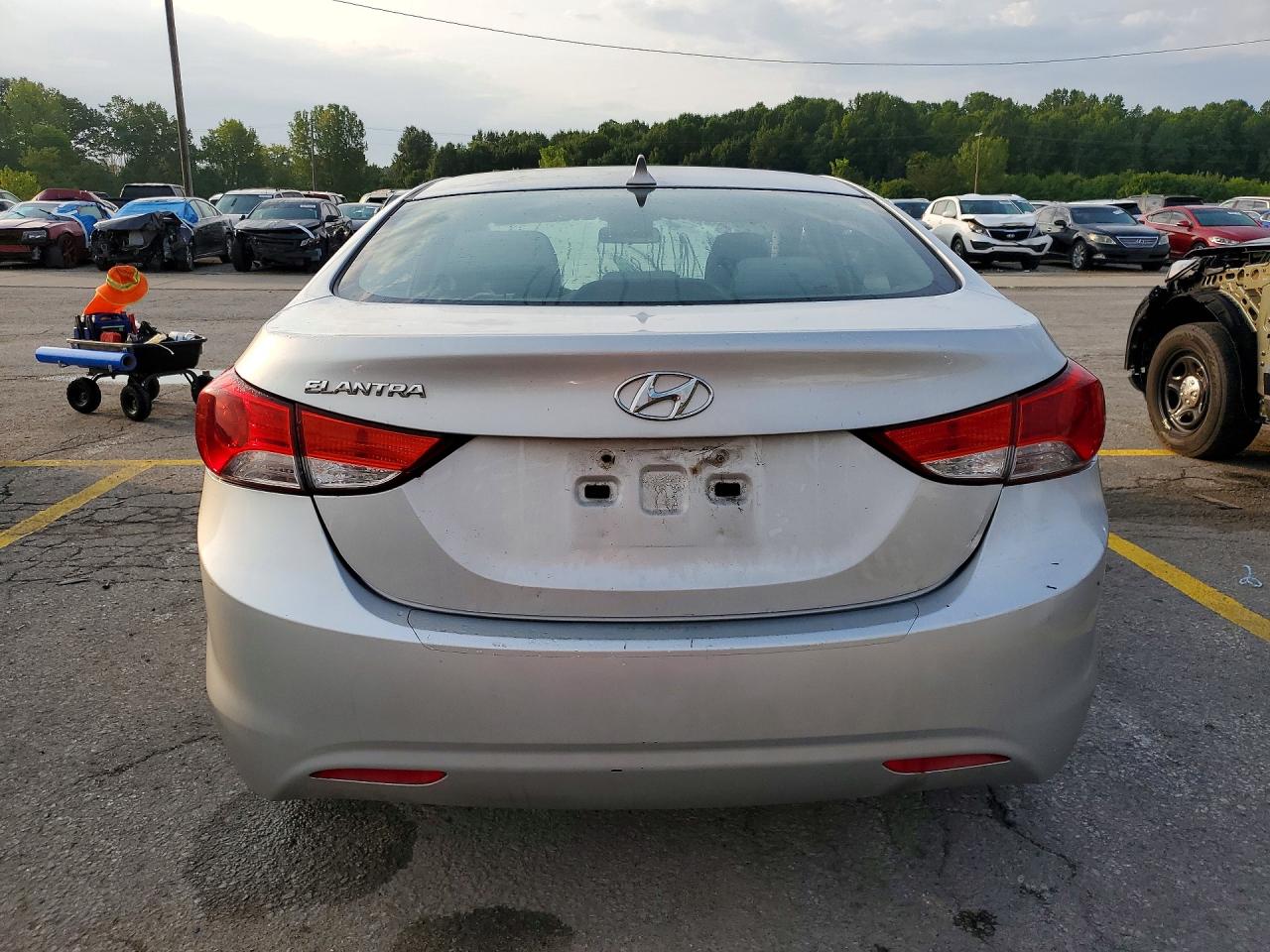2013 Hyundai Elantra Gls Silver vin: KMHDH4AE6DU846333