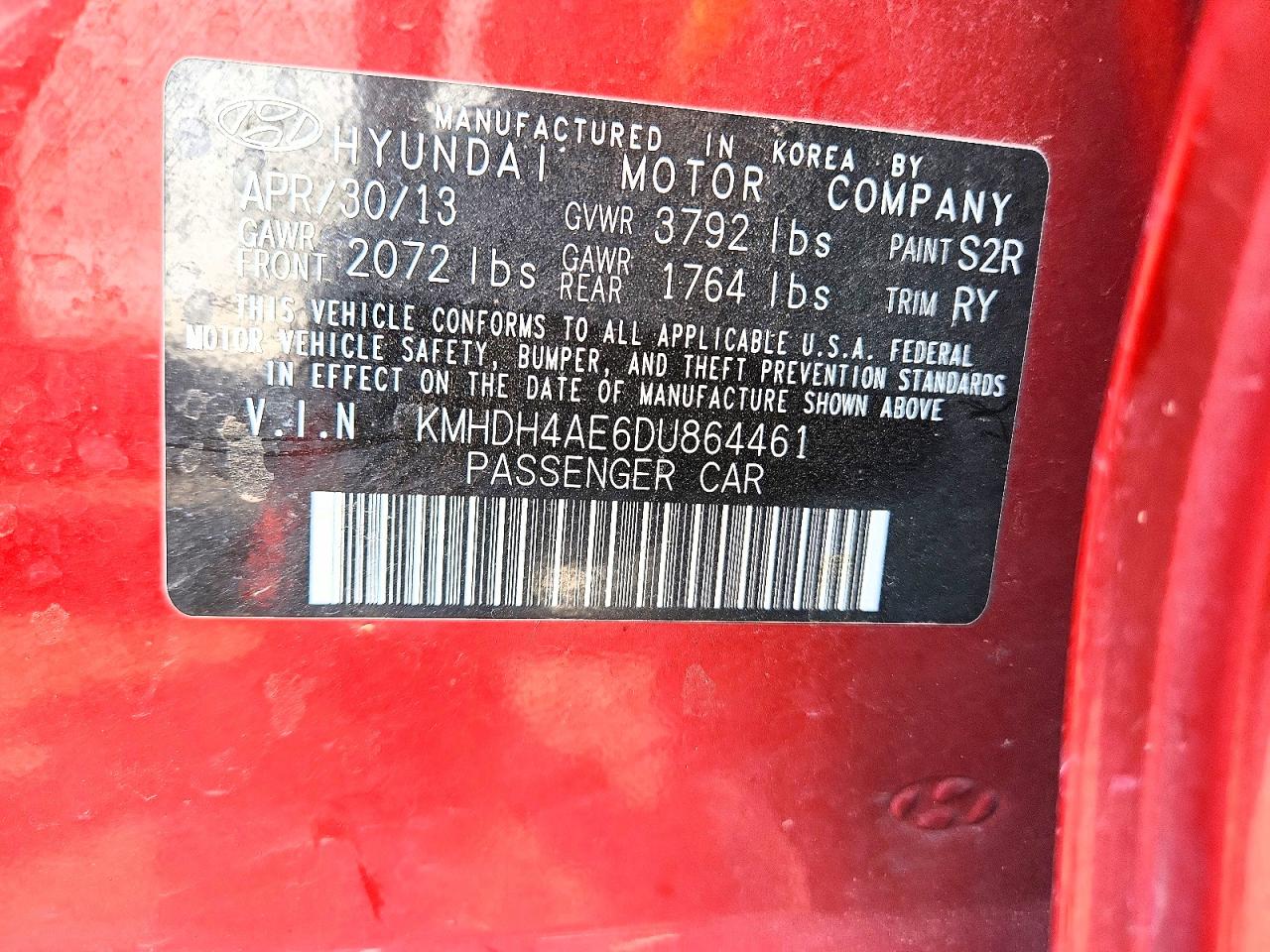2013 Hyundai Elantra Limited Red vin: KMHDH4AE6DU864461
