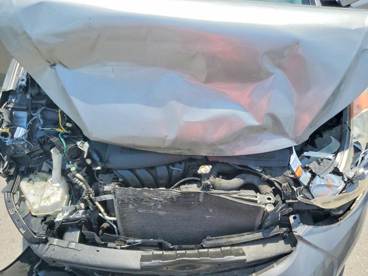 2013 Hyundai Elantra Gls Gray vin: KMHDH4AE6DU907812