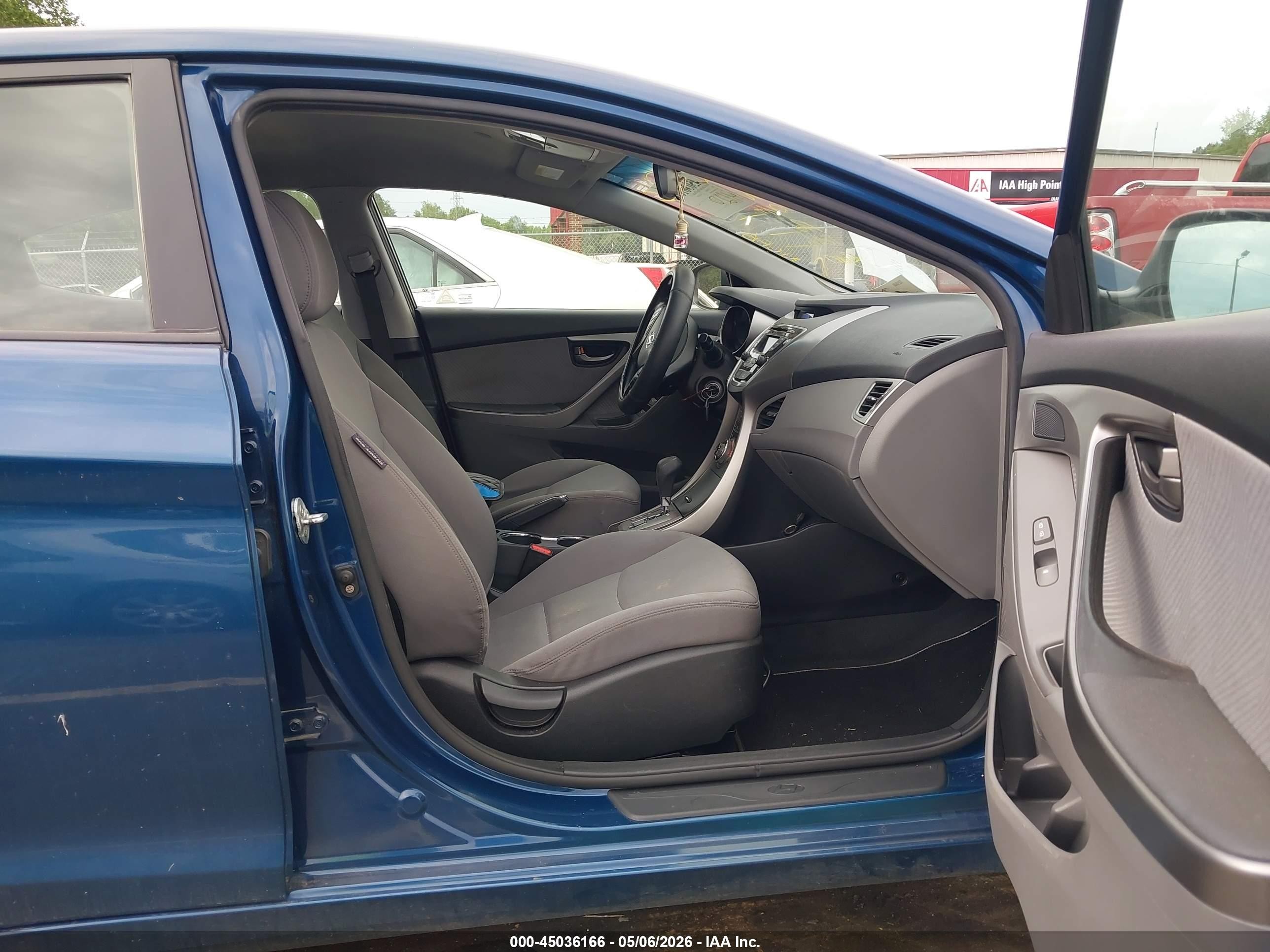 2013 Hyundai Elantra Gls Blue vin: KMHDH4AE6DU948473