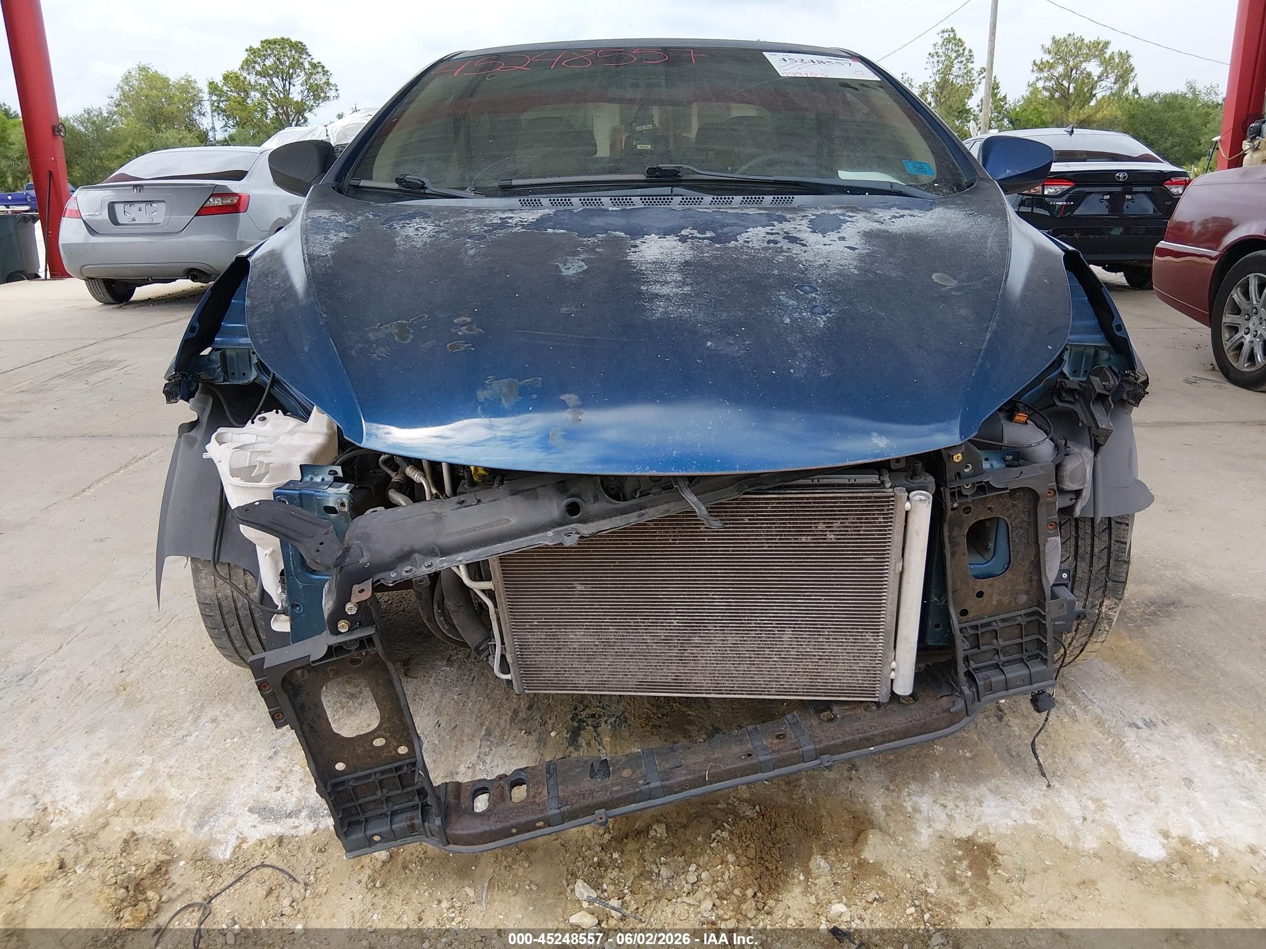 2013 Hyundai Elantra Gls Blue vin: KMHDH4AE6DU970747