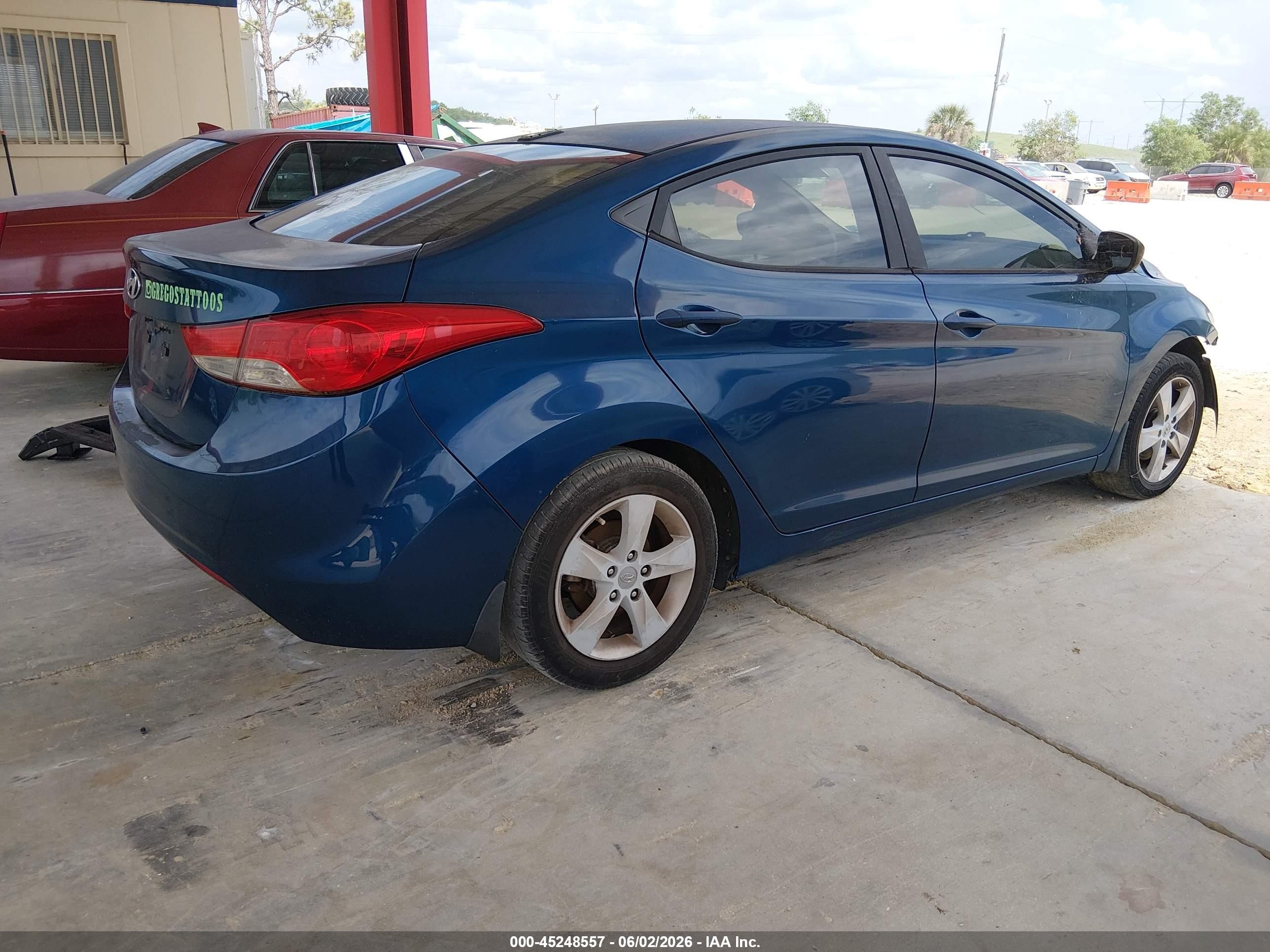 2013 Hyundai Elantra Gls Blue vin: KMHDH4AE6DU970747