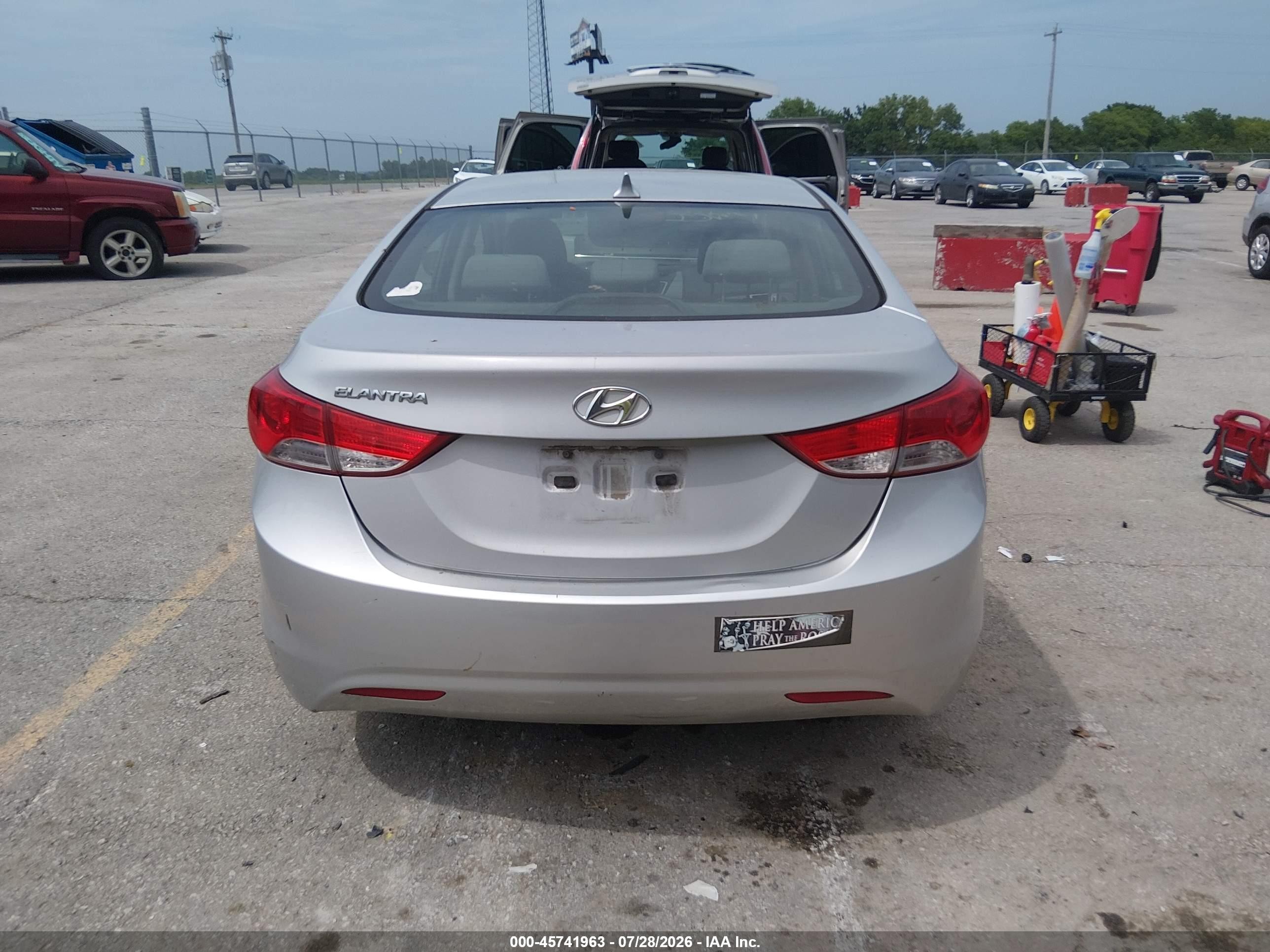 2013 Hyundai Elantra Gls Silver vin: KMHDH4AE6DU990920