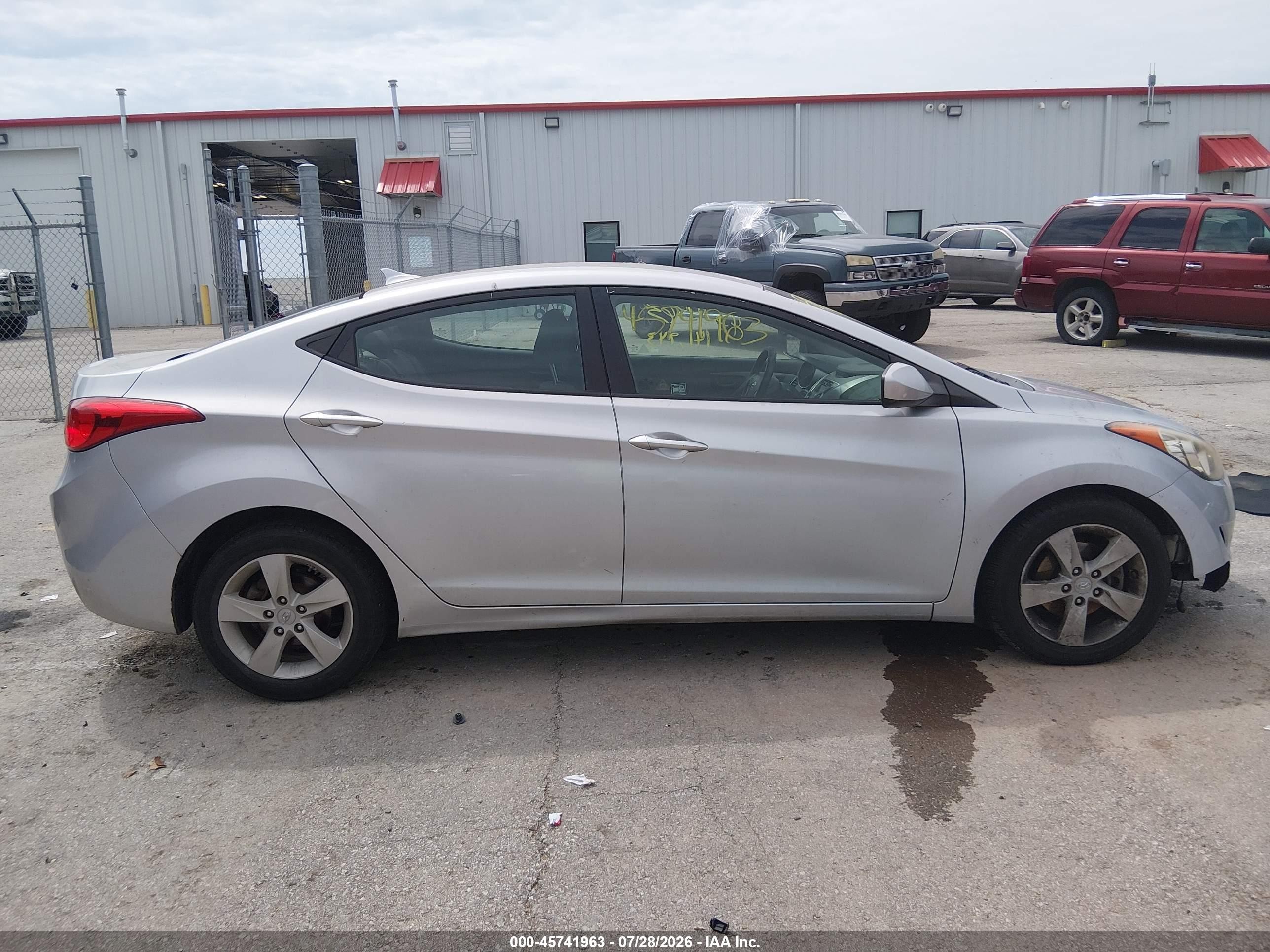 2013 Hyundai Elantra Gls Silver vin: KMHDH4AE6DU990920