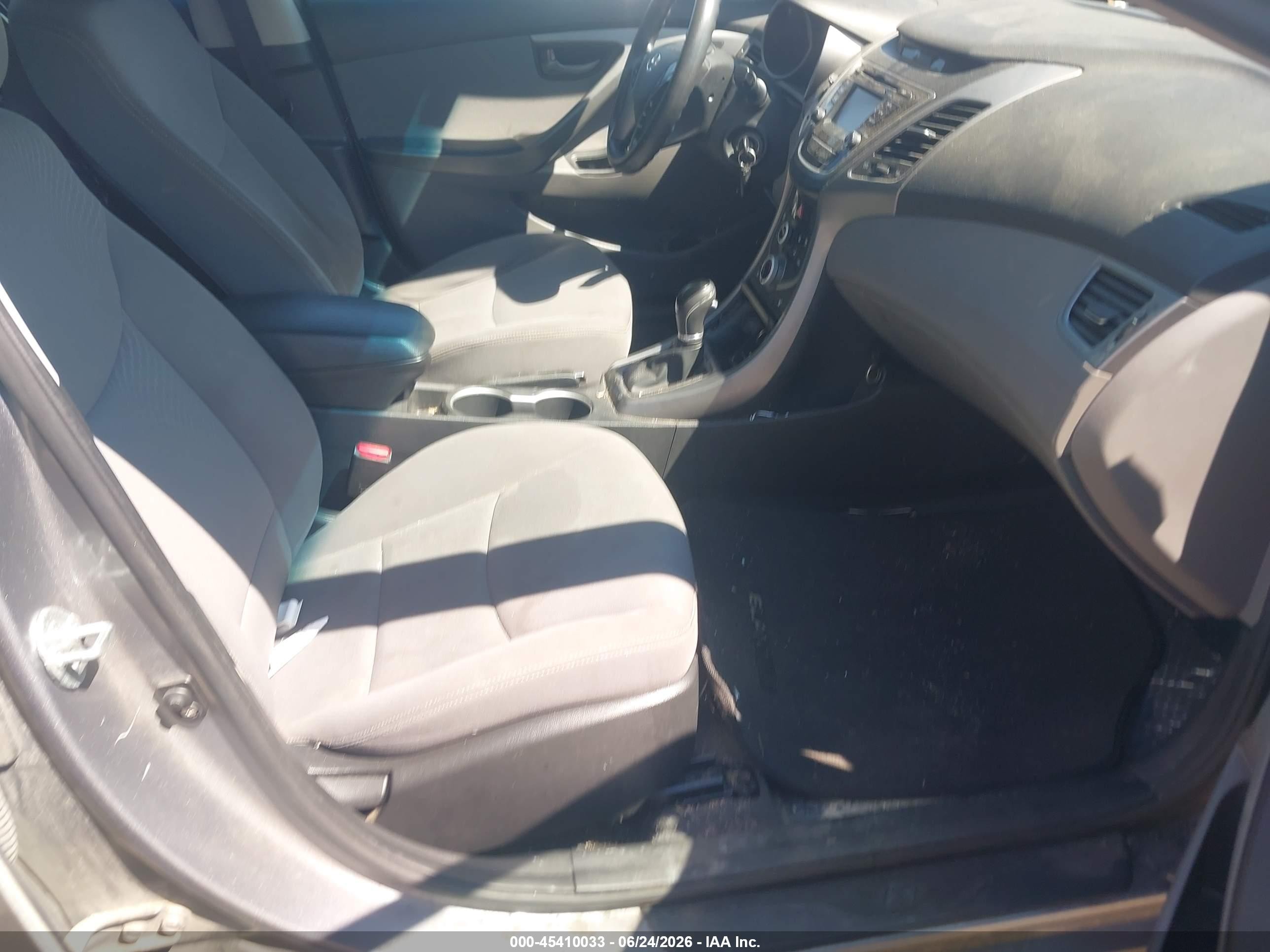 2014 Hyundai Elantra Se Gray vin: KMHDH4AE6EU031678
