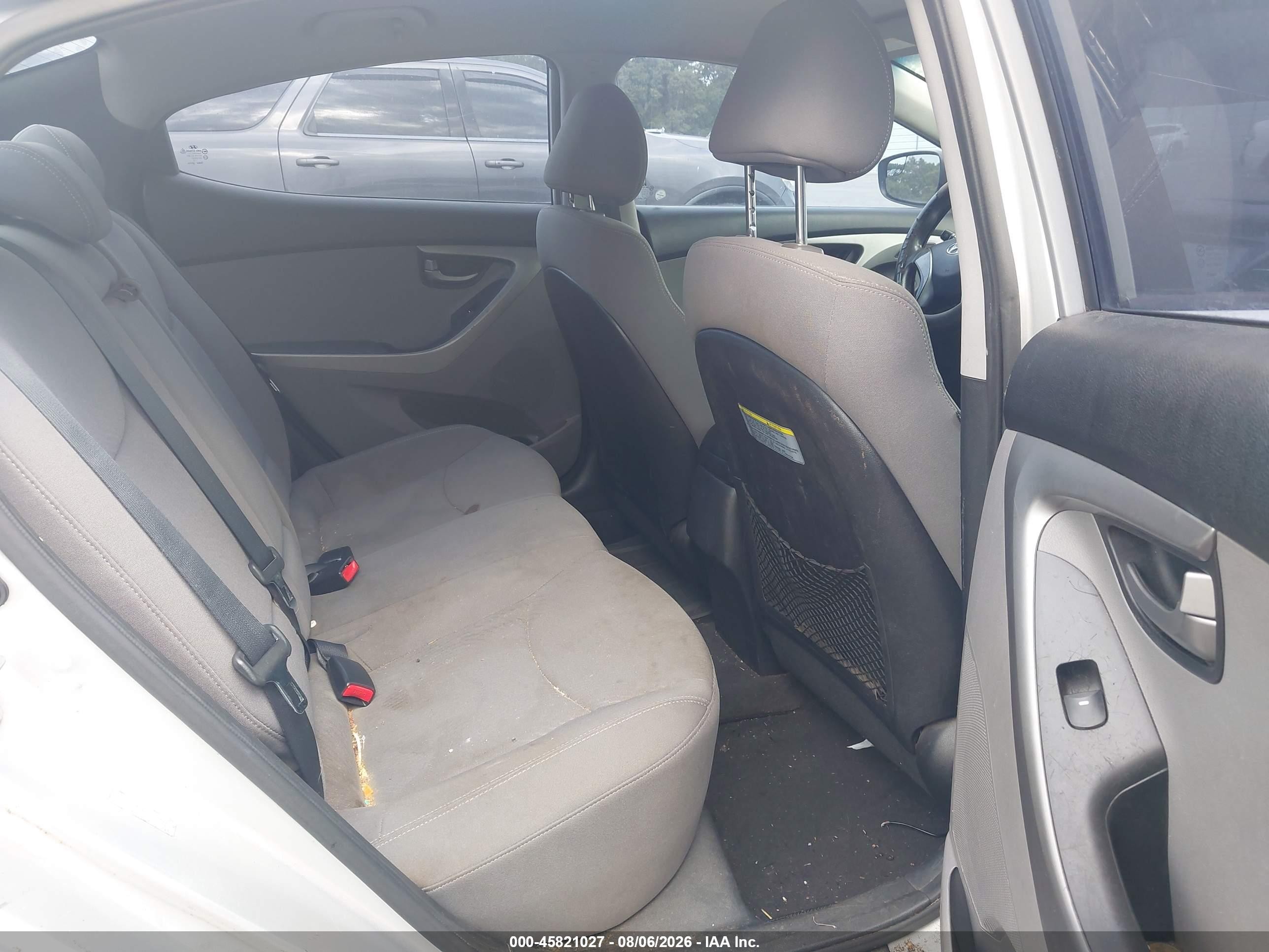 2014 Hyundai Elantra Se Серебряный vin: KMHDH4AE6EU048786