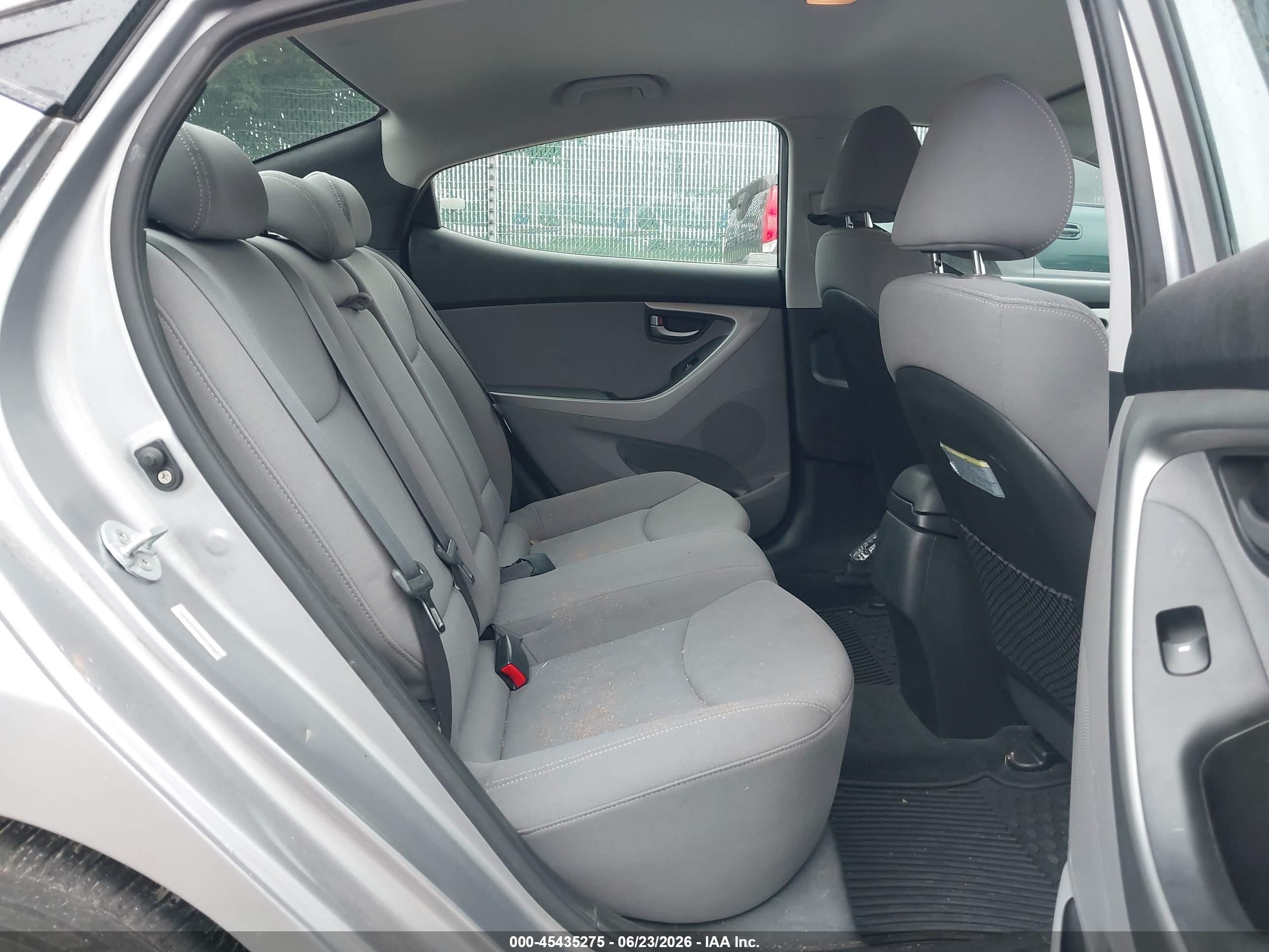 2014 Hyundai Elantra Se Gray vin: KMHDH4AE6EU118660