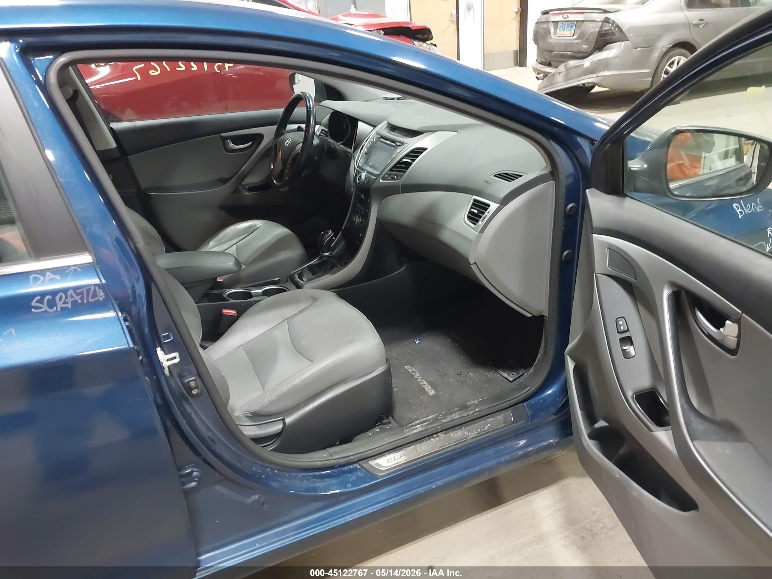2014 Hyundai Elantra Limited Blue vin: KMHDH4AE6EU129111