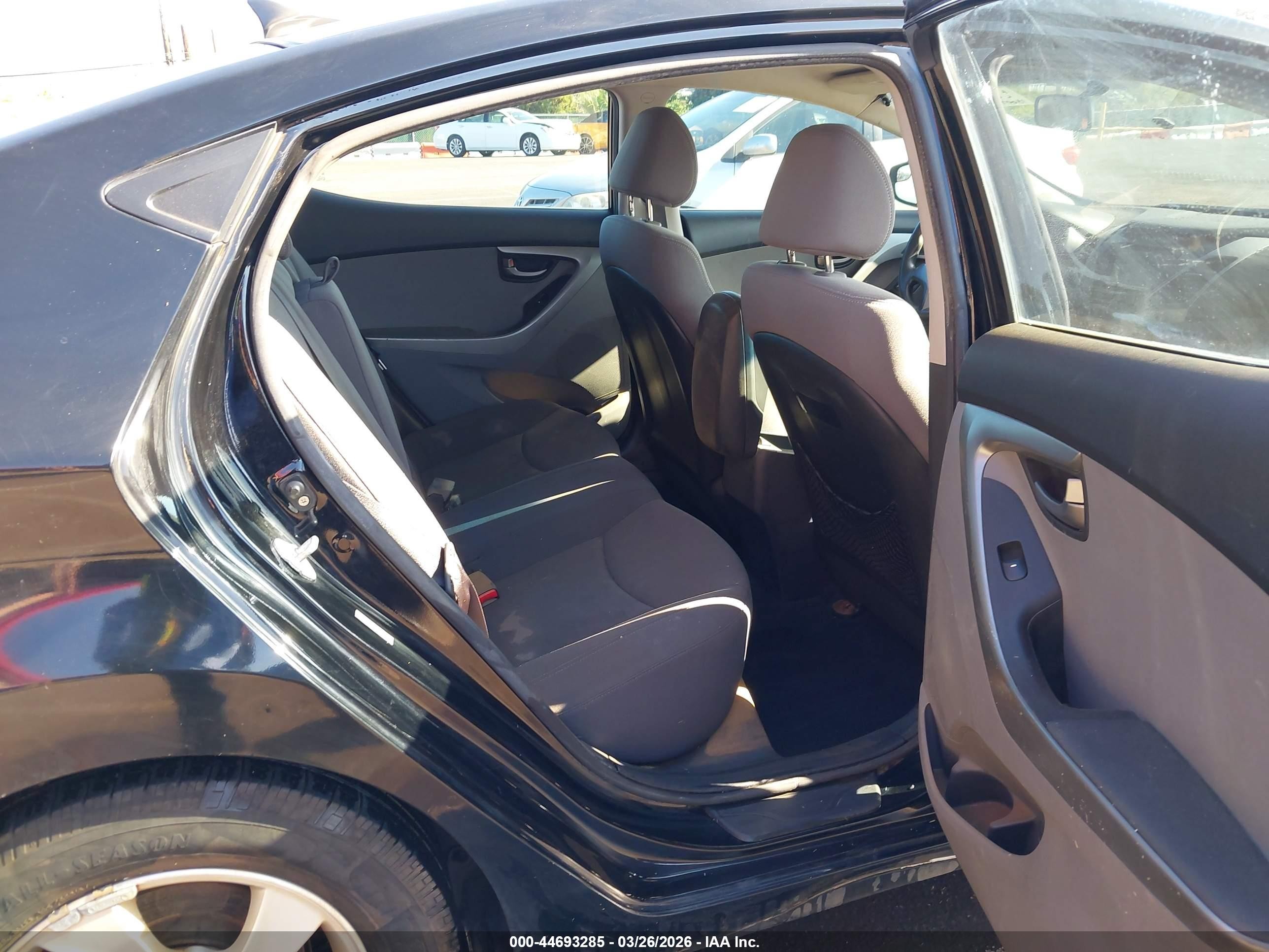 2014 Hyundai Elantra Se Black vin: KMHDH4AE6EU138584