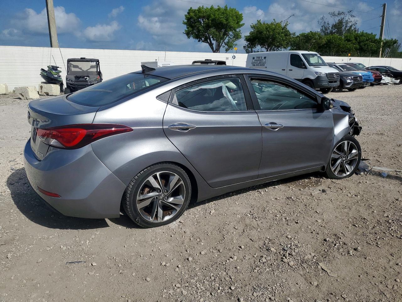 2014 Hyundai Elantra Limited Silver vin: KMHDH4AE6EU138942