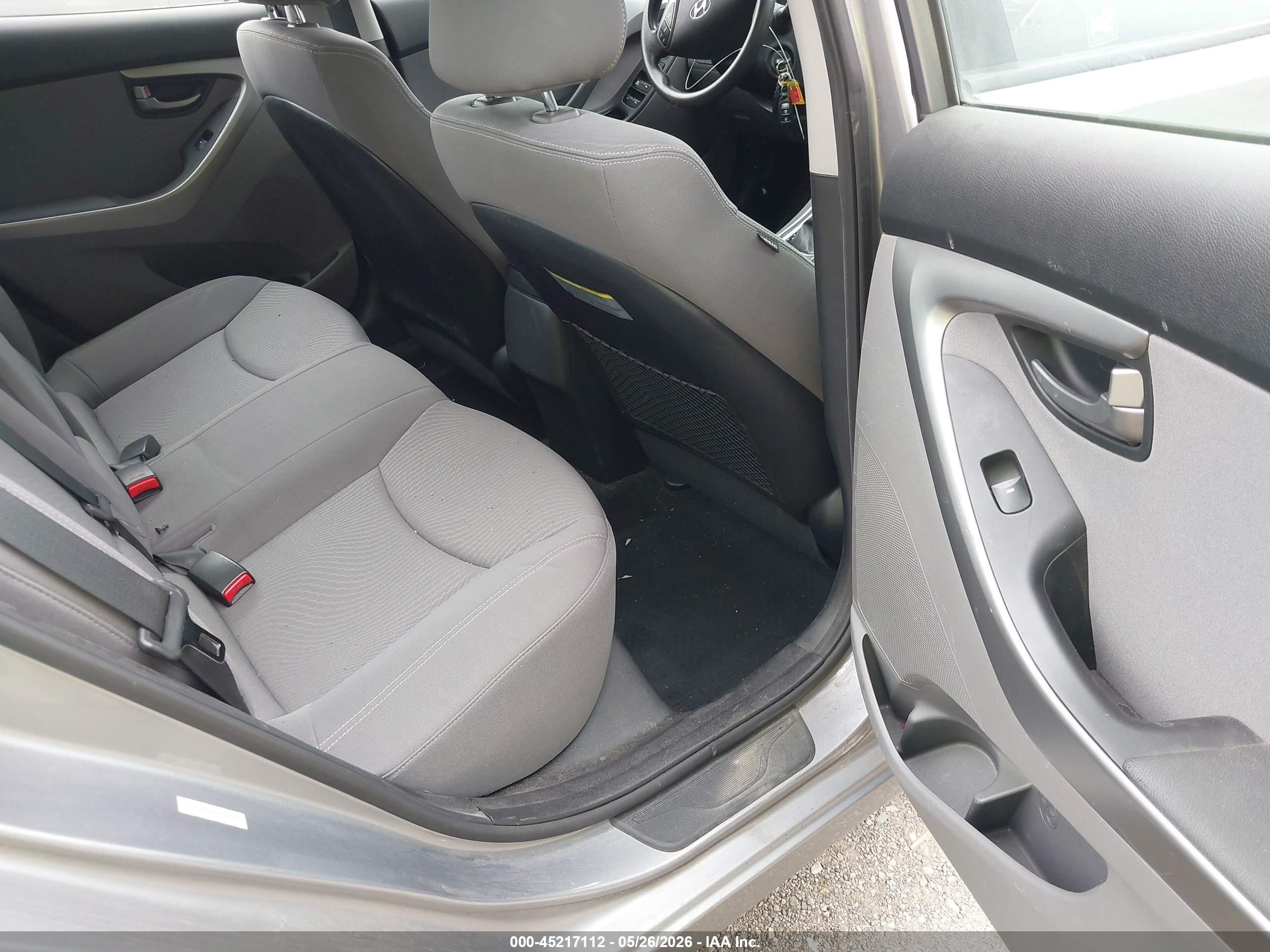 2014 Hyundai Elantra Se Gray vin: KMHDH4AE6EU154400