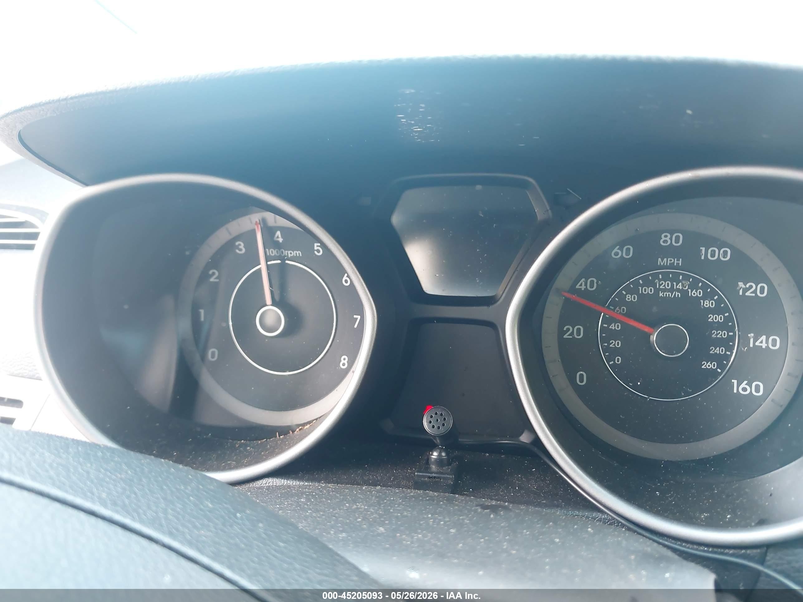 2014 Hyundai Elantra Limited Silver vin: KMHDH4AE6EU163758