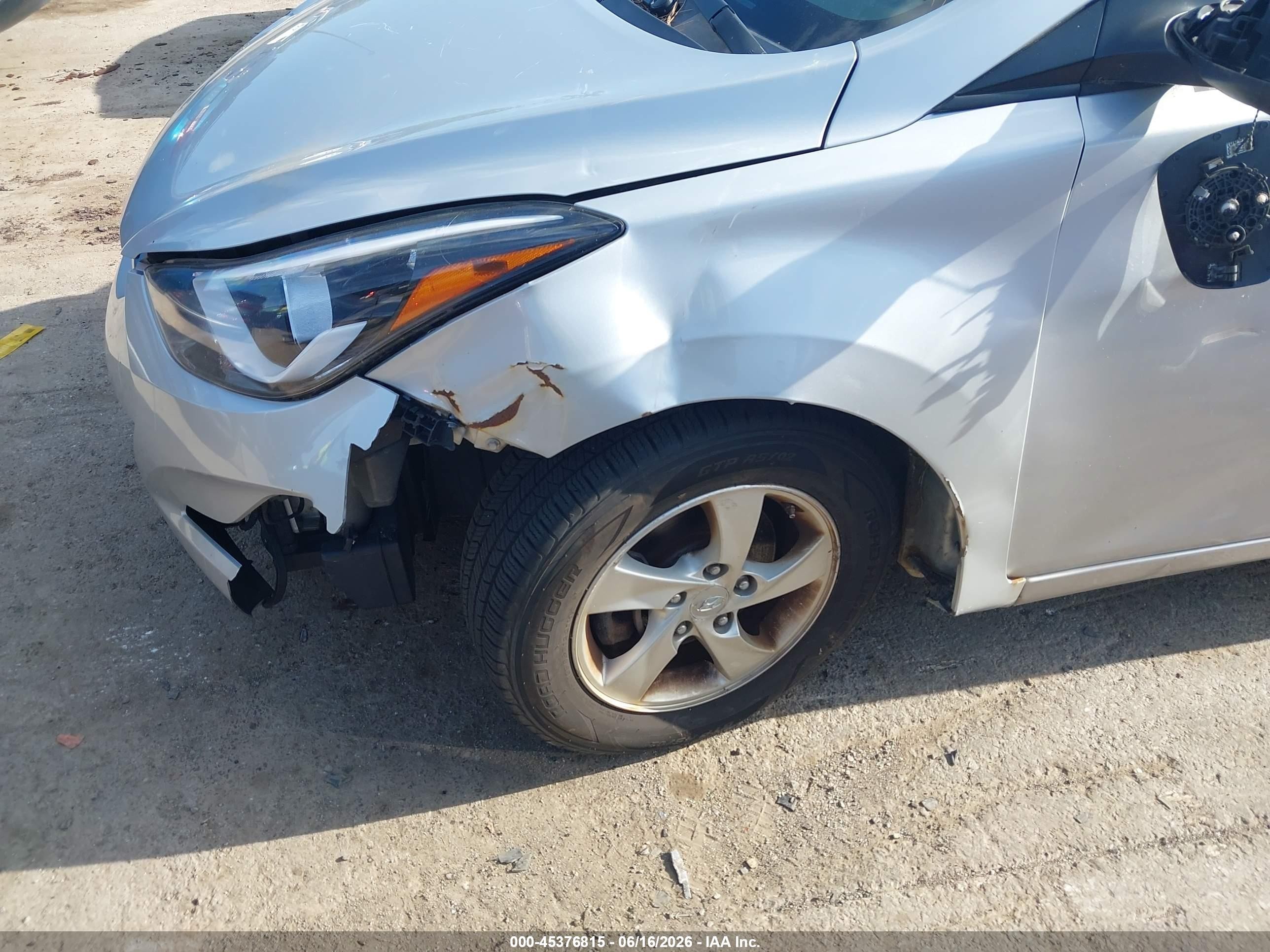 2014 Hyundai Elantra Se Silver vin: KMHDH4AE6EU176624