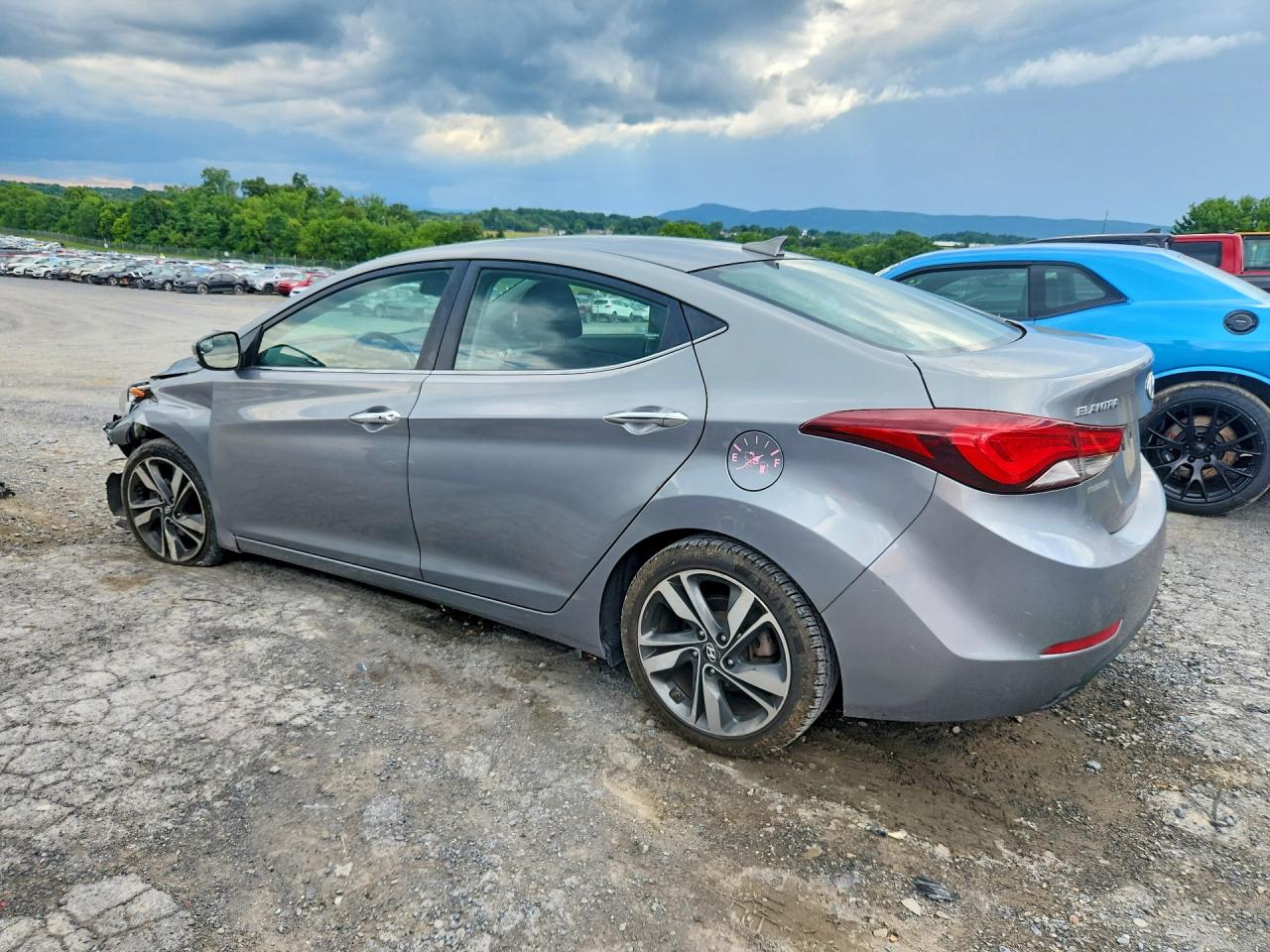 2015 Hyundai Elantra Limited Silver vin: KMHDH4AE6FU222969