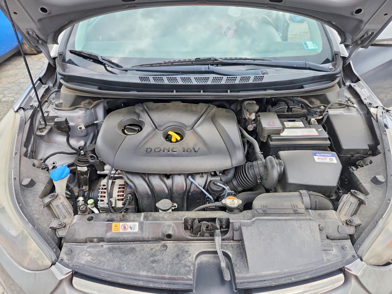 2015 Hyundai Elantra Limited Silver vin: KMHDH4AE6FU222969