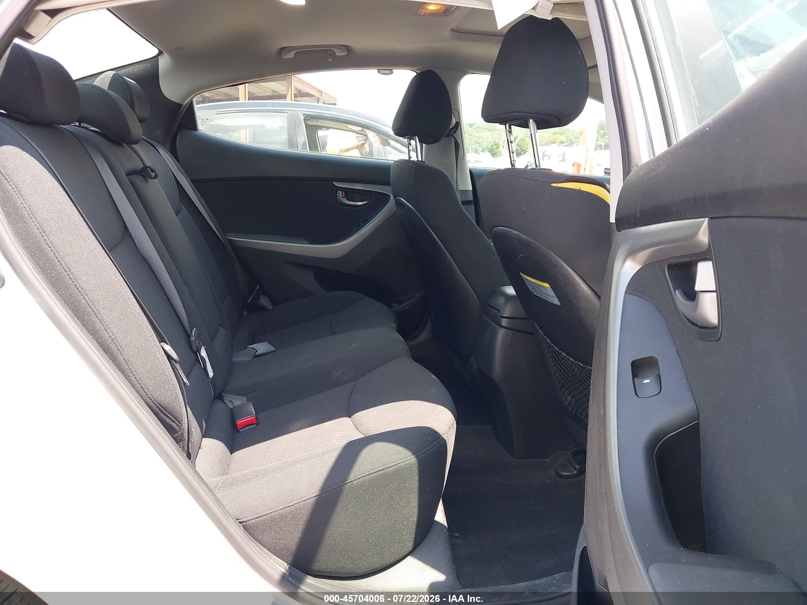 2015 Hyundai Elantra Se Silver vin: KMHDH4AE6FU232076