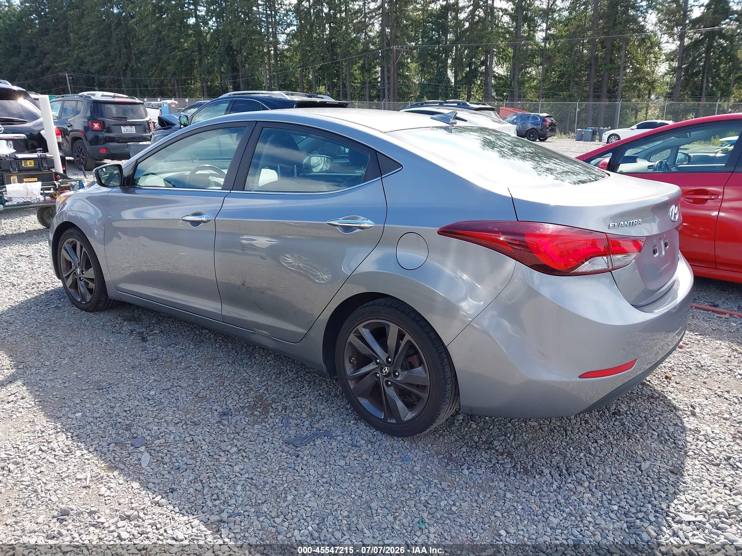 2015 Hyundai Elantra Limited Серебряный vin: KMHDH4AE6FU258063