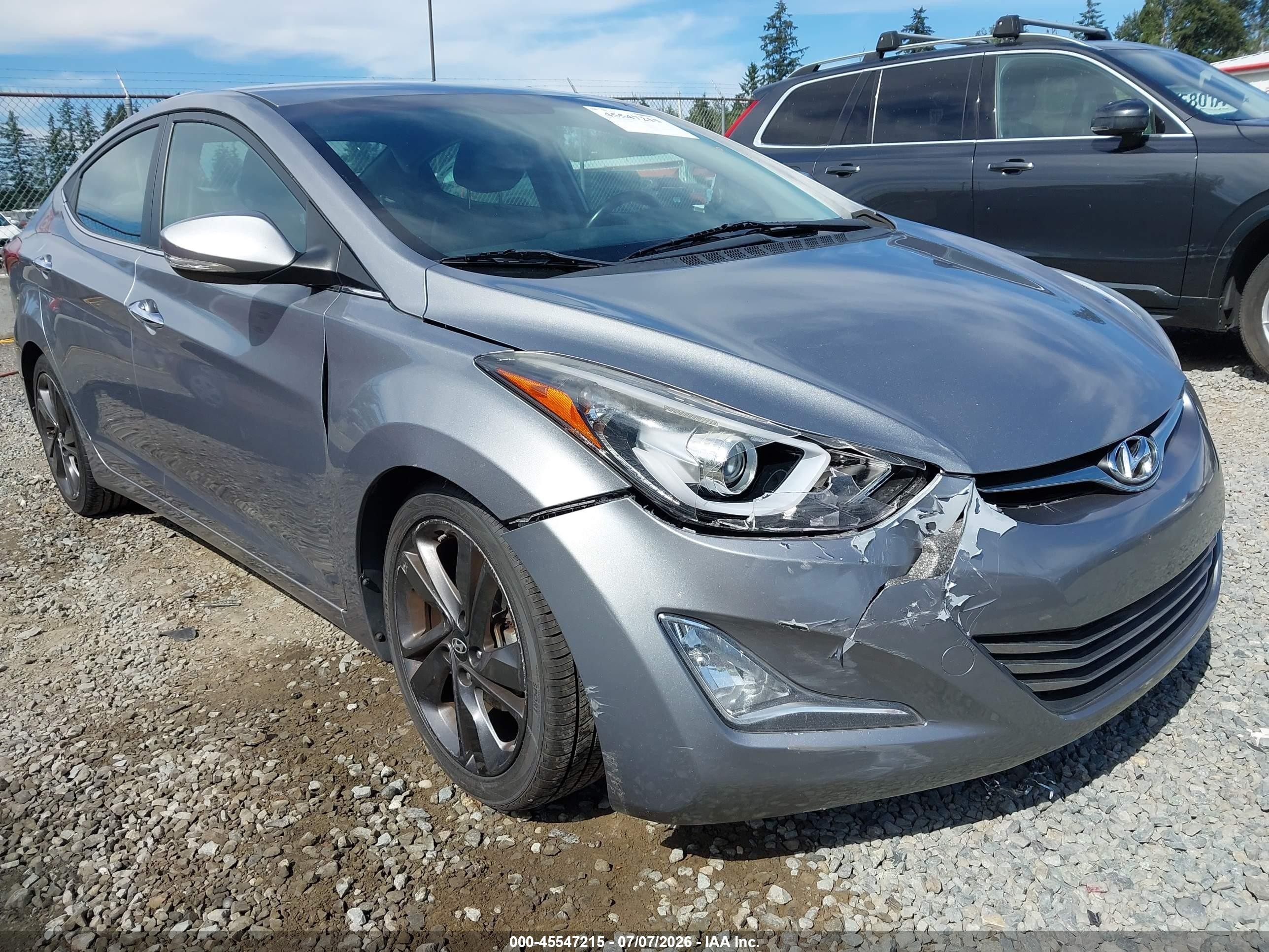 2015 Hyundai Elantra Limited Серебряный vin: KMHDH4AE6FU258063
