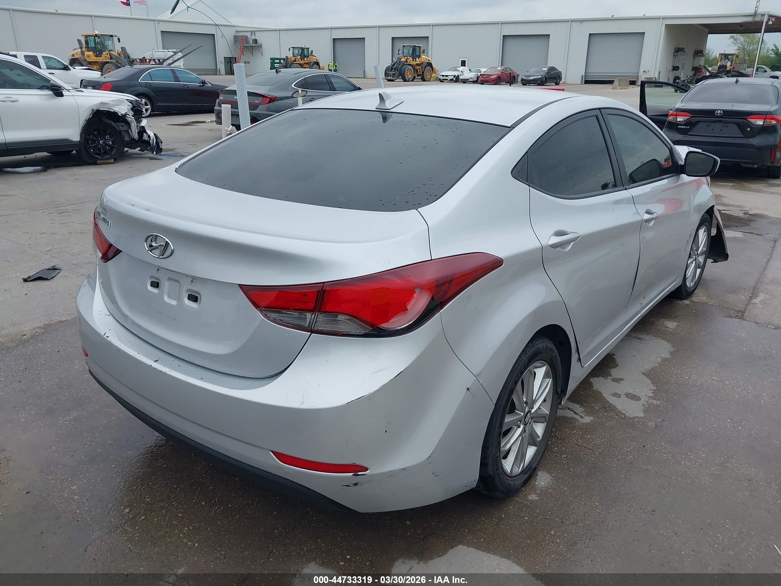 2015 Hyundai Elantra Se Серебряный vin: KMHDH4AE6FU260556