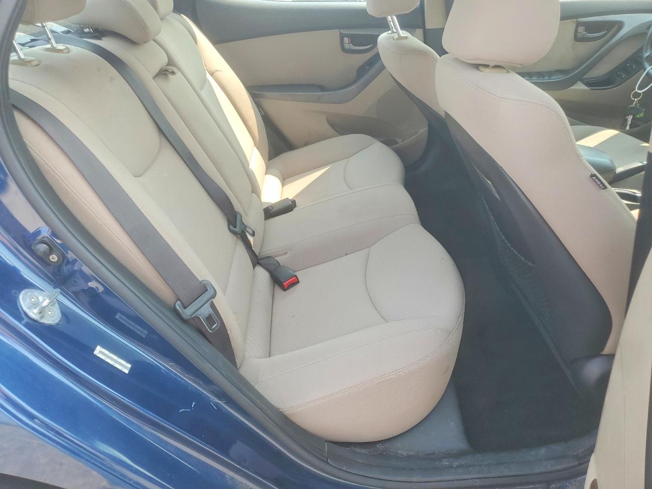 2015 Hyundai Elantra Se Blue vin: KMHDH4AE6FU278443
