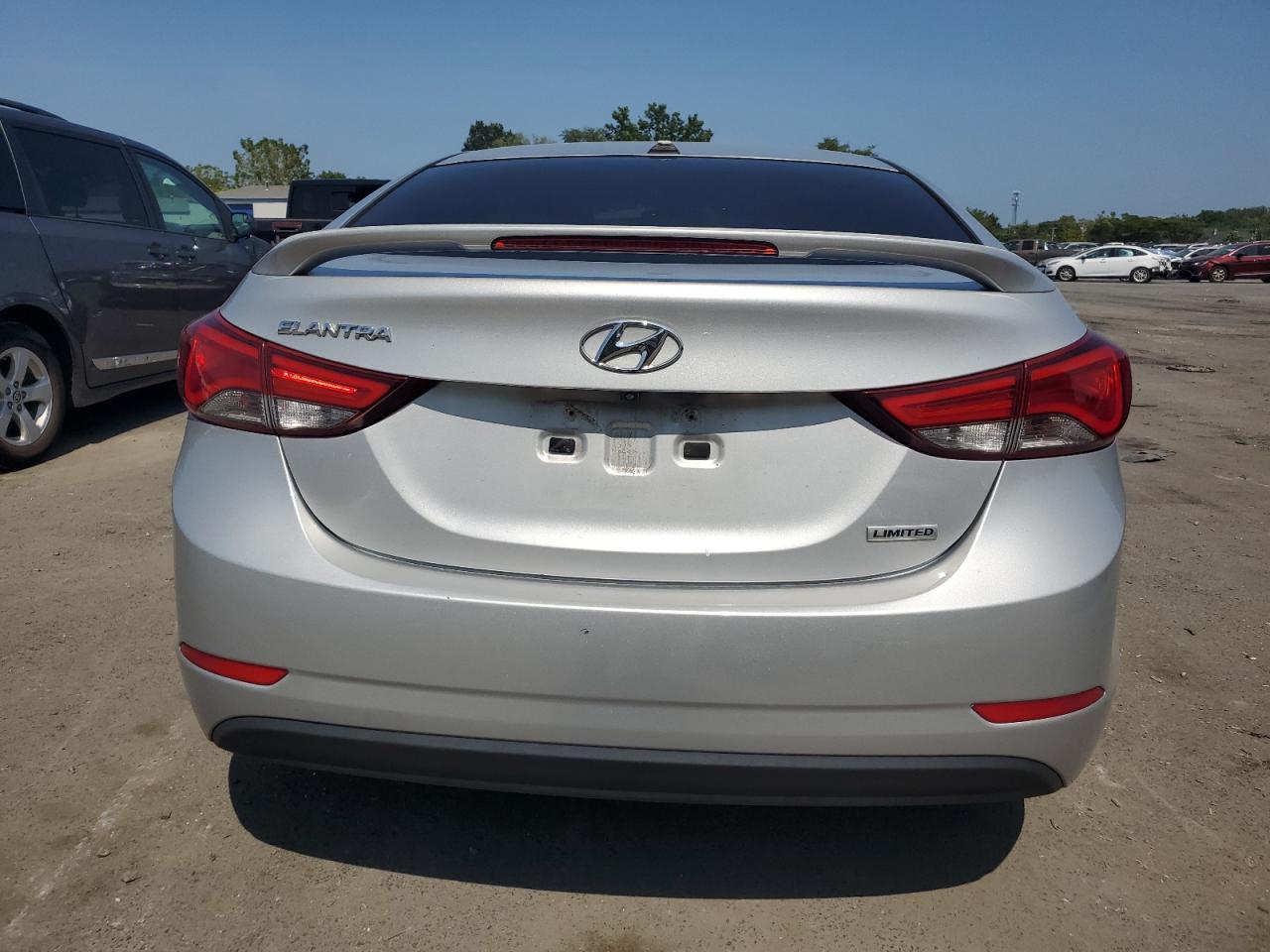 2015 Hyundai Elantra Se Silver vin: KMHDH4AE6FU300912
