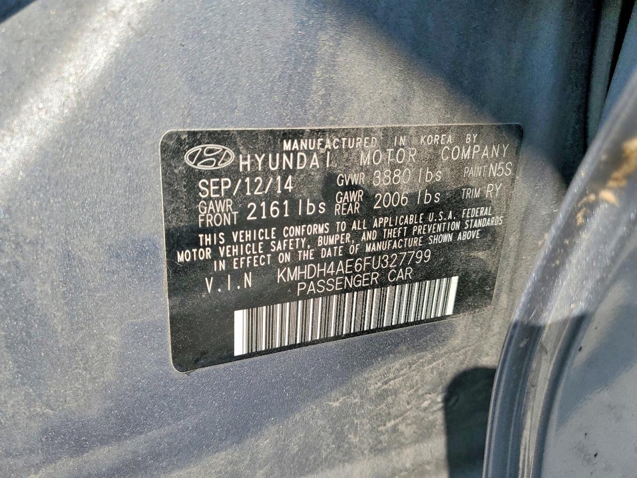 2015 Hyundai Elantra Limited Silver vin: KMHDH4AE6FU327799
