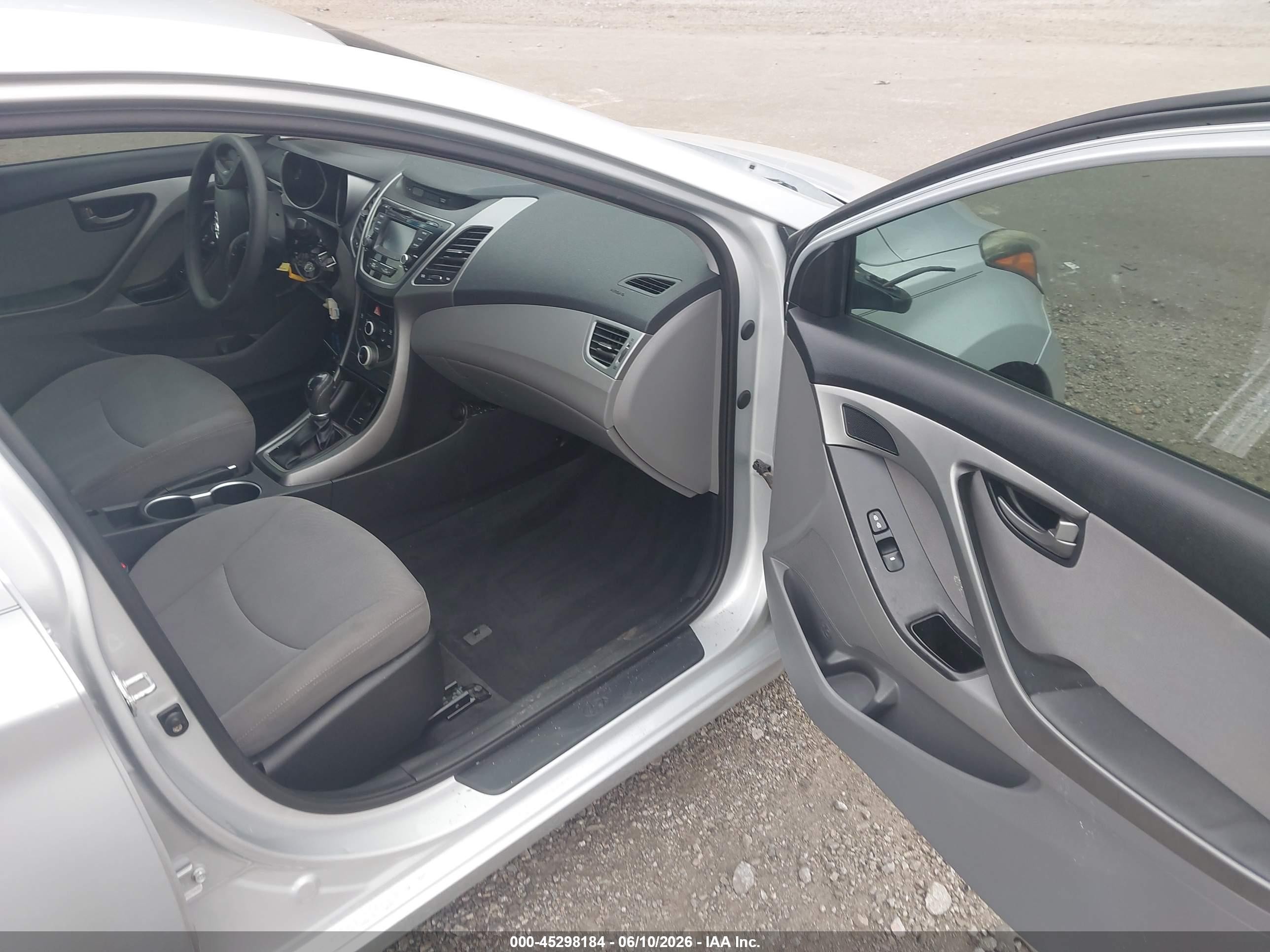 2015 Hyundai Elantra Se Gray vin: KMHDH4AE6FU342206