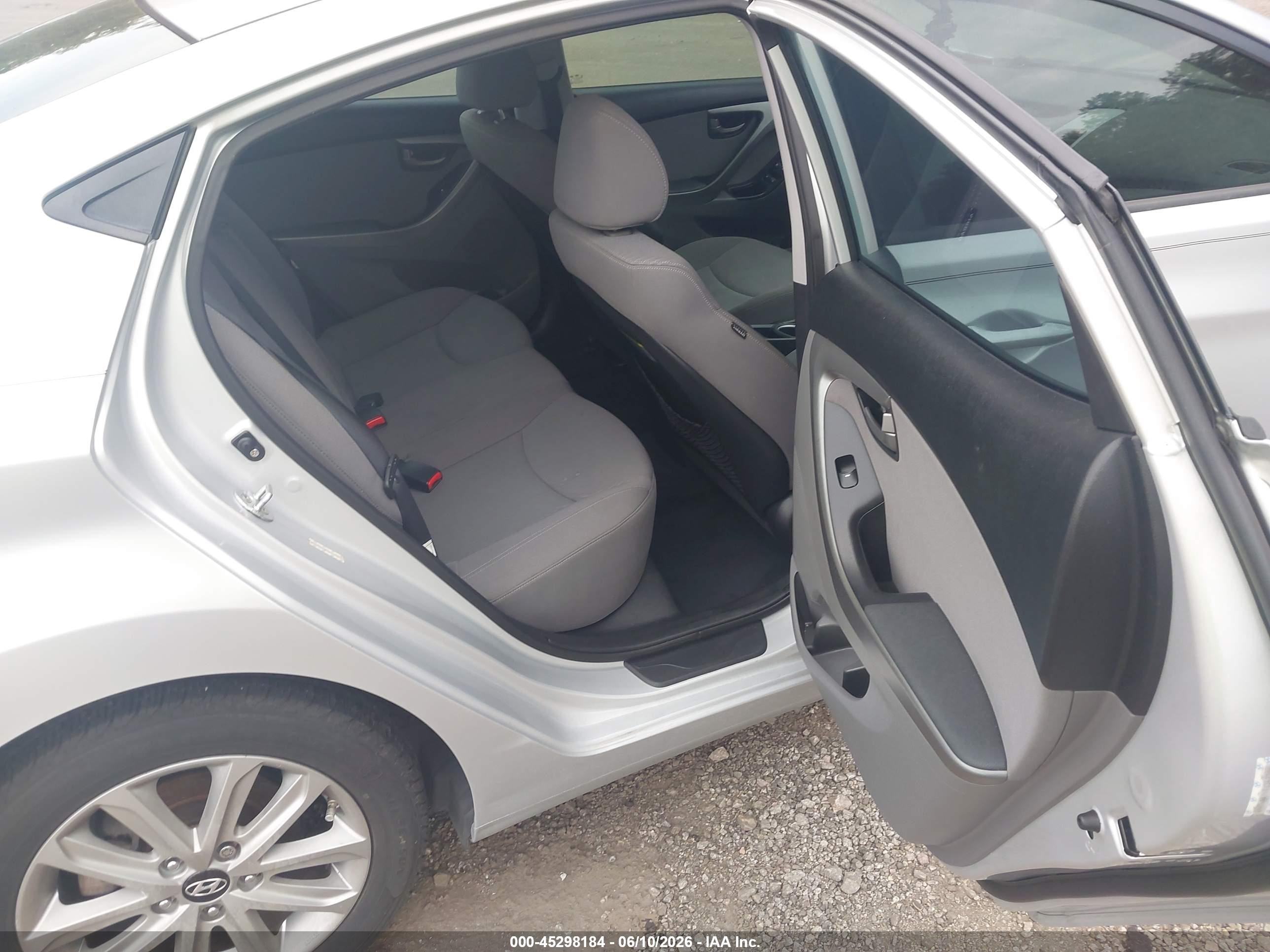 2015 Hyundai Elantra Se Gray vin: KMHDH4AE6FU342206