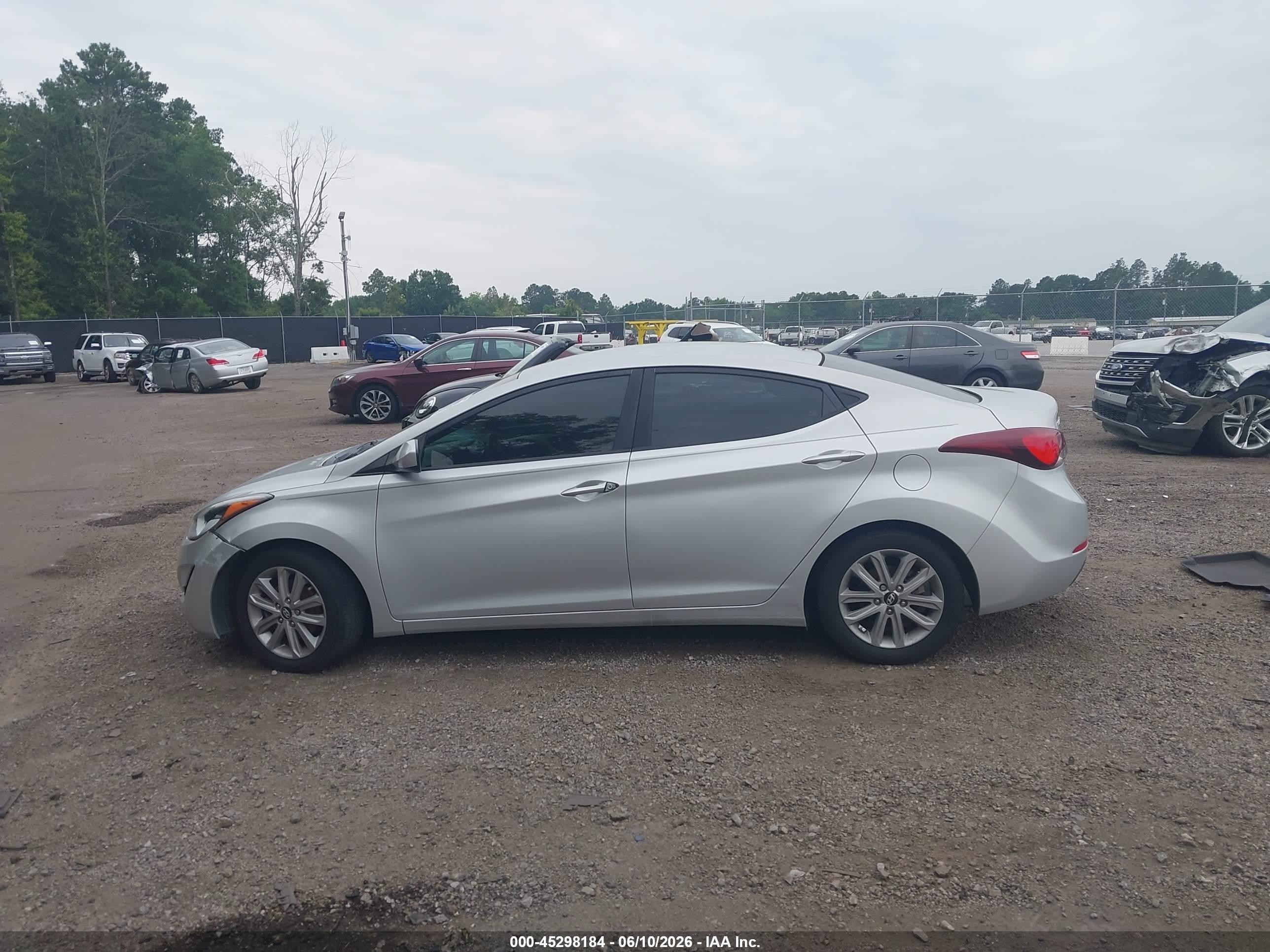 2015 Hyundai Elantra Se Gray vin: KMHDH4AE6FU342206
