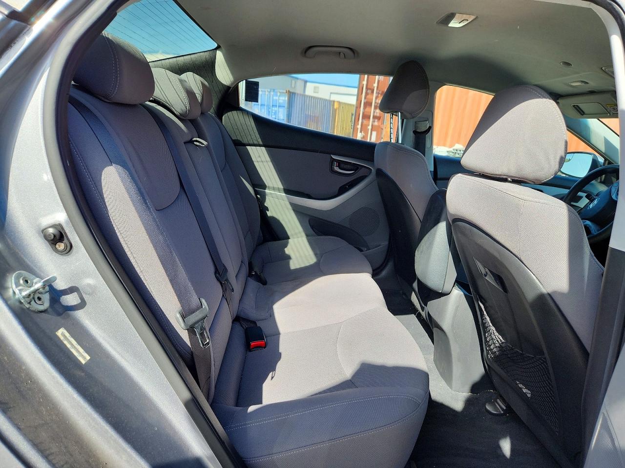 2015 Hyundai Elantra Se Gray vin: KMHDH4AE6FU351939