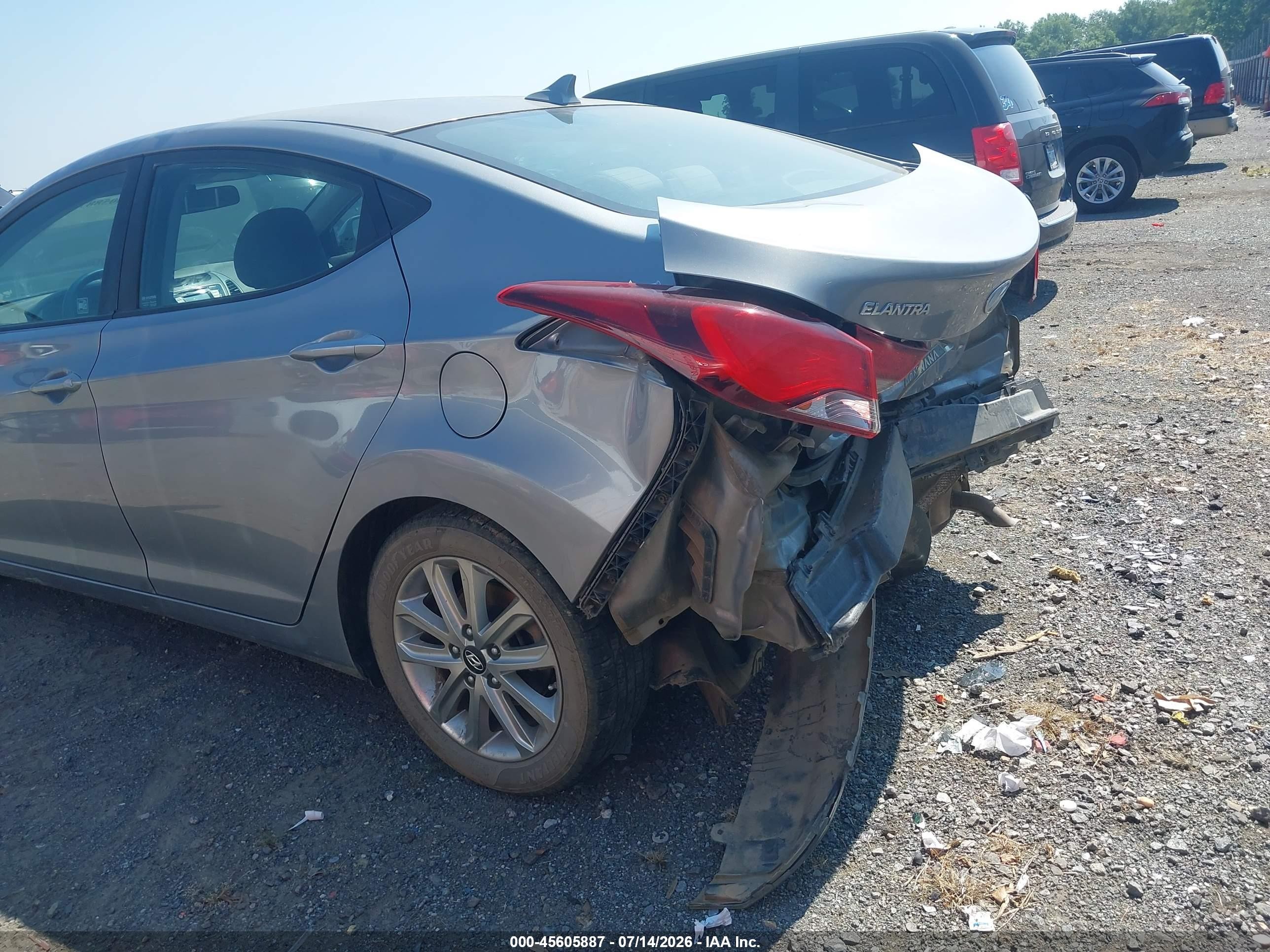 2015 Hyundai Elantra Se Серебряный vin: KMHDH4AE6FU383046