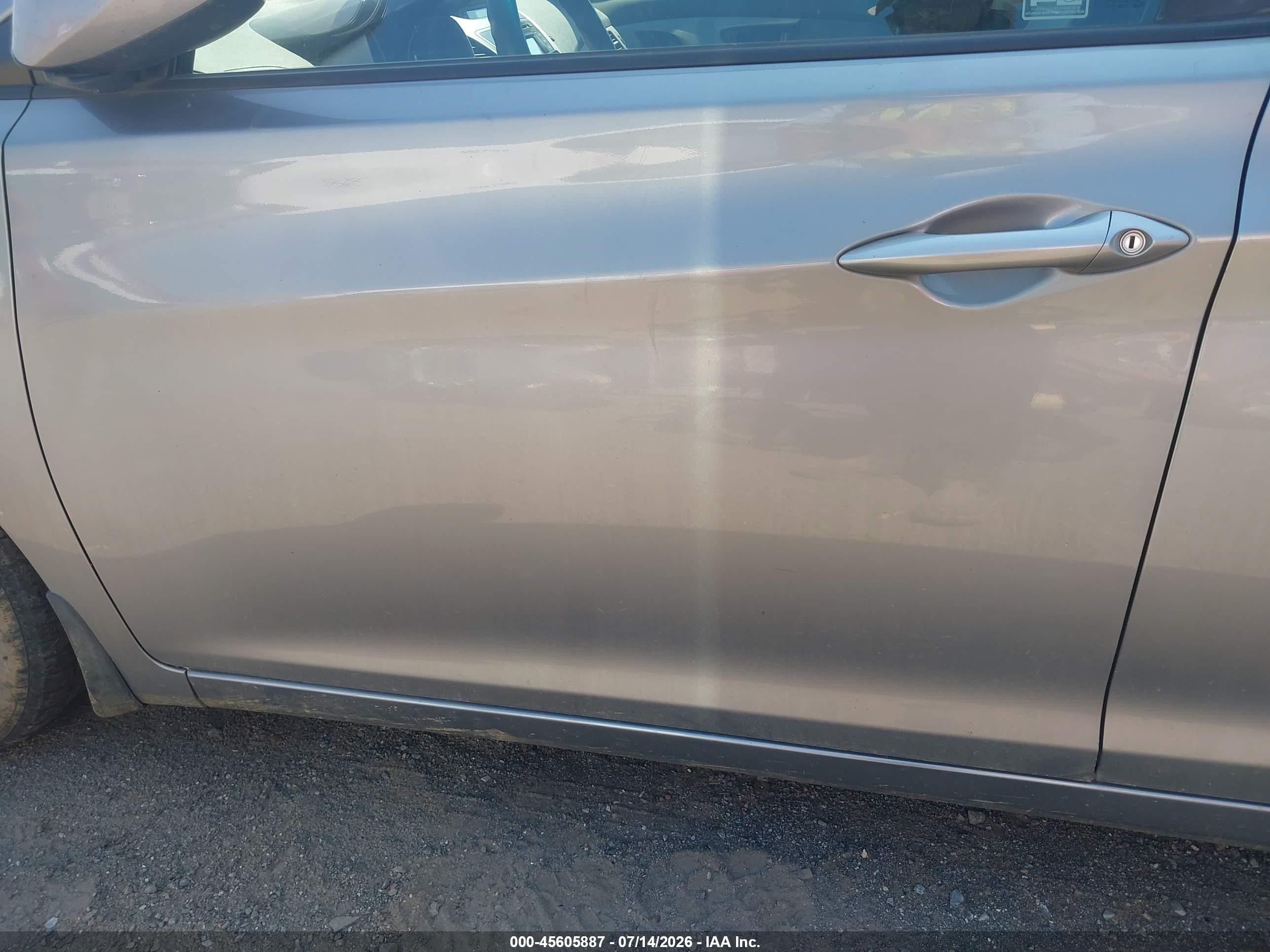 2015 Hyundai Elantra Se Серебряный vin: KMHDH4AE6FU383046